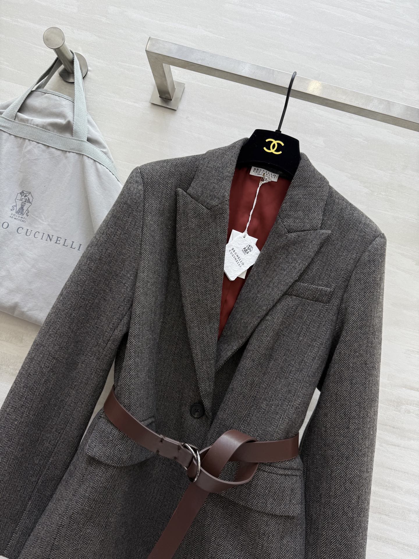 #BC²⁵秋冬新款 羊毛混纺人字纹西装外套 配送腰带收腰显瘦 高品质定制 现货首发size：S/M/L（