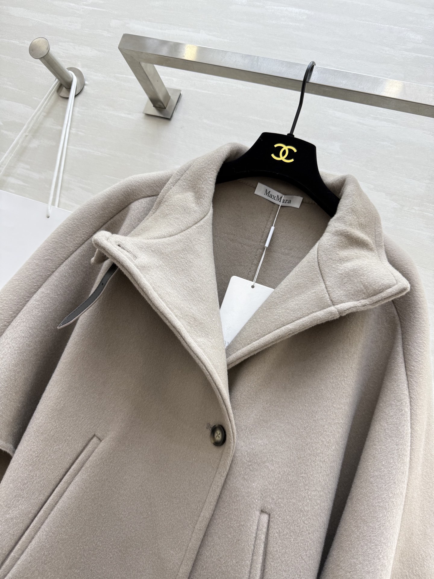 #Maxmar♡²⁵秋冬新款 羊毛呢斗篷外套 高品质 现货来size：S/M/L（s码胸围：146，衣长