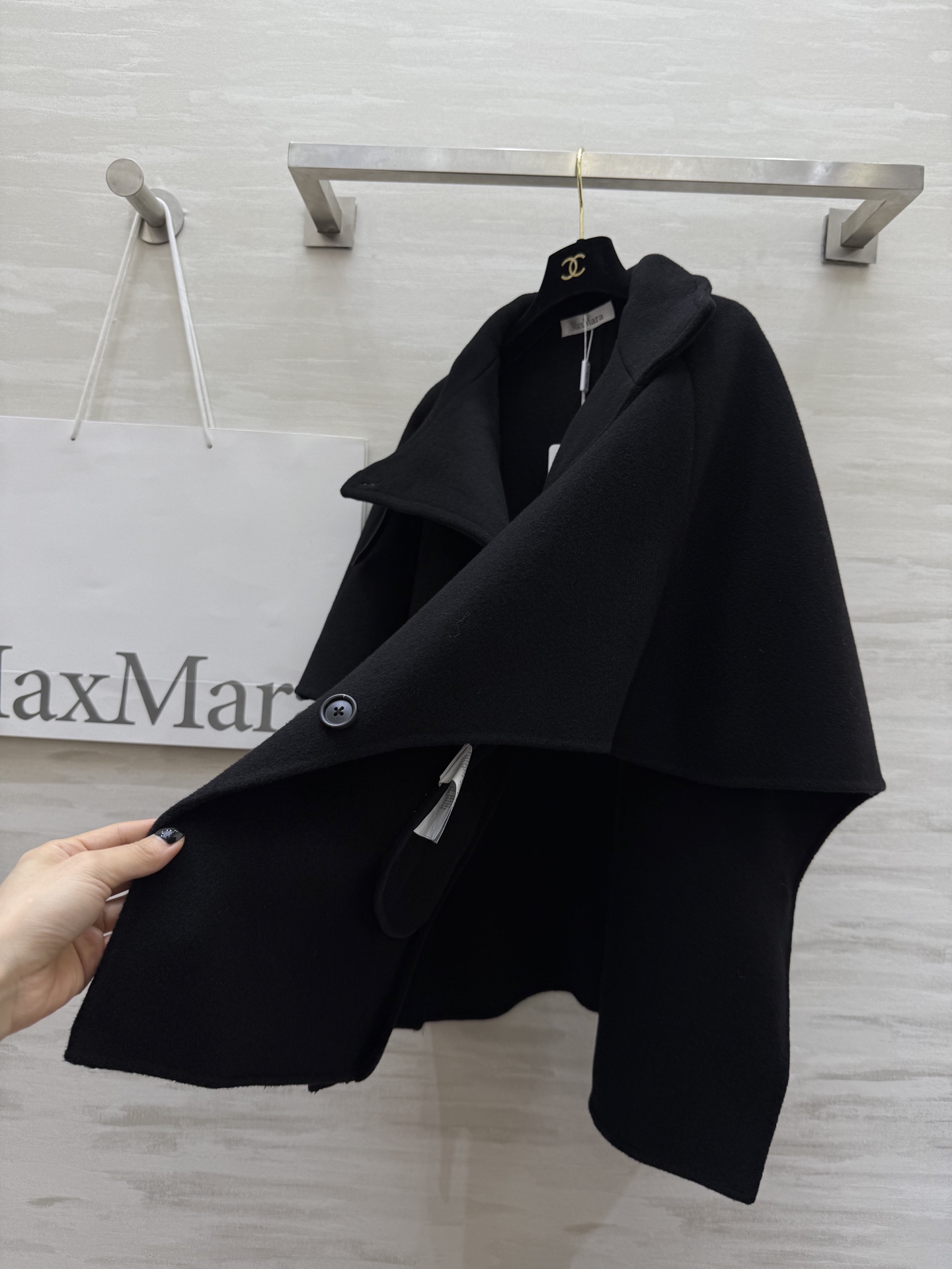 #Maxmar♡²⁵秋冬新款 羊毛呢斗篷外套 高品质 现货来size：S/M/L（s码胸围：146，衣长