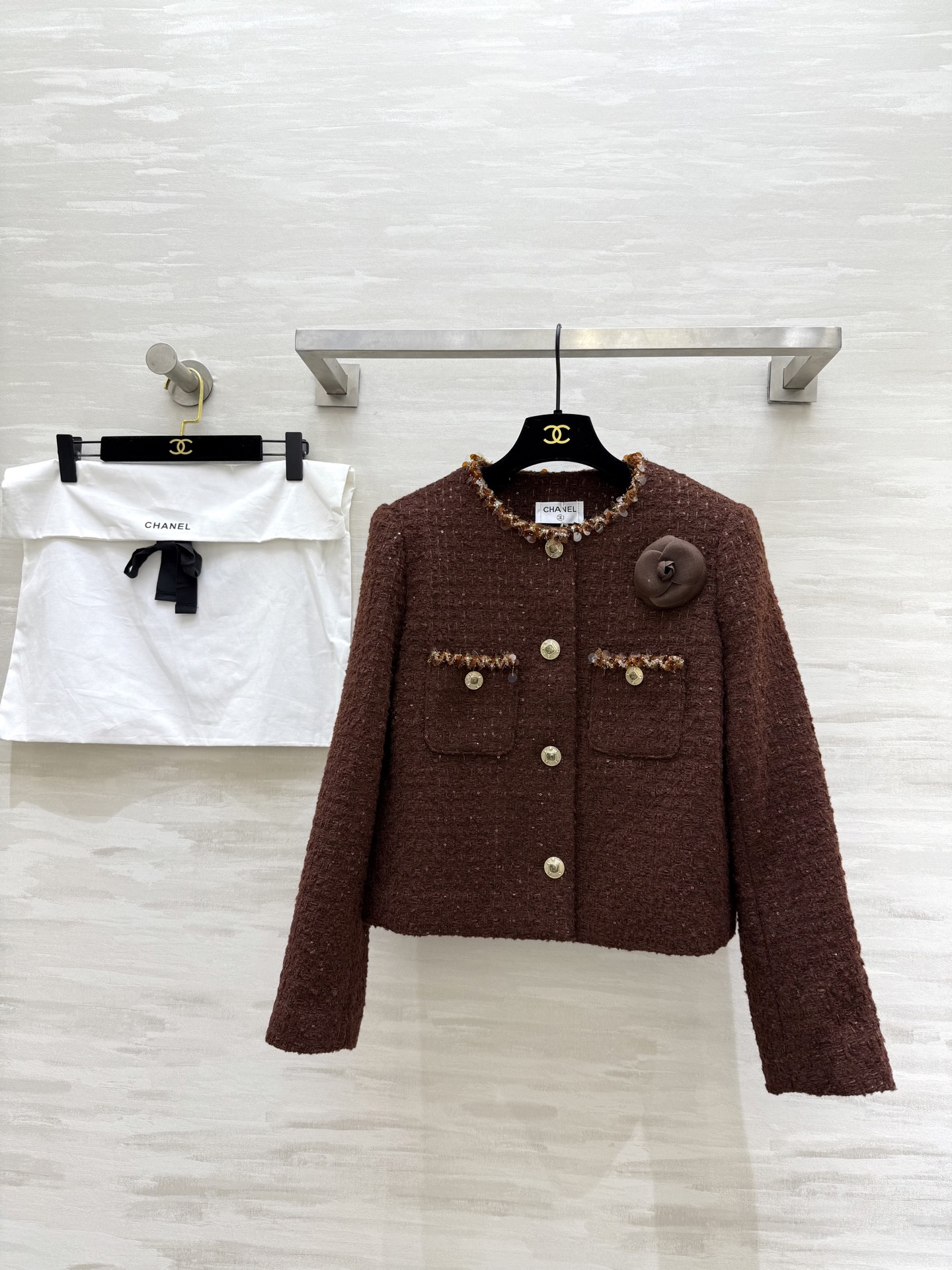 NO:606983,#Chane new autumn and winter wool woven tweed jacket, high quality customization, ready for sale, sizeS/M/L (S size shoulder width 37, chest 96, length 50),,chanel,jackets & coats,alexander wang19860909#Chane秋冬新款 羊毛编织花呢外套 高品质定制 现货首发sizeS/M/L（s码肩宽37,胸围96,衣长50）,,chanel,jackets & coats,alexander wang,Women's clothing