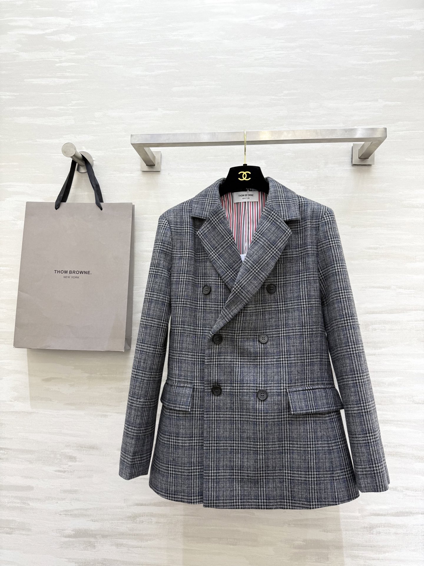 NO:611364,#THOM BROWN New Autumn and Winter Wool Plaid Suit Jacket High Quality Customized Ready Available First SizeS/M/L (S Size Bust 88, Length 68),,jackets & coats,business suit,alexander wang19860909#THOM BROWN秋冬新款 羊毛格纹西装外套 高品质定制 现货首发sizeS/M/L（s码胸围88,衣长68）,,jackets & coats,business suit,alexander wang,Women's clothing