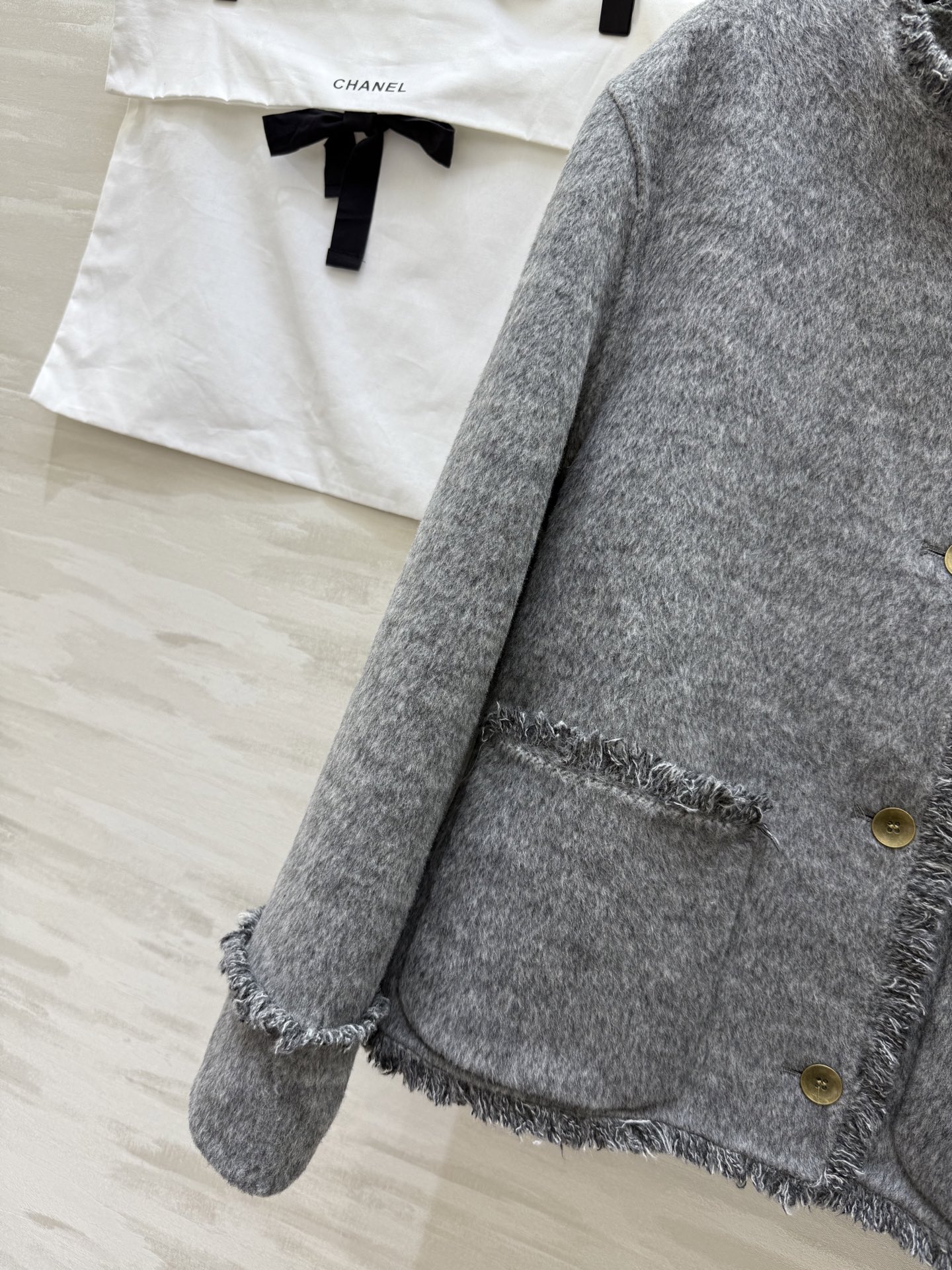 #Chane♡²⁵秋冬新款 双面呢羊毛外套 高品质定制 现货首发size：S/M/L（M码肩宽：46，胸