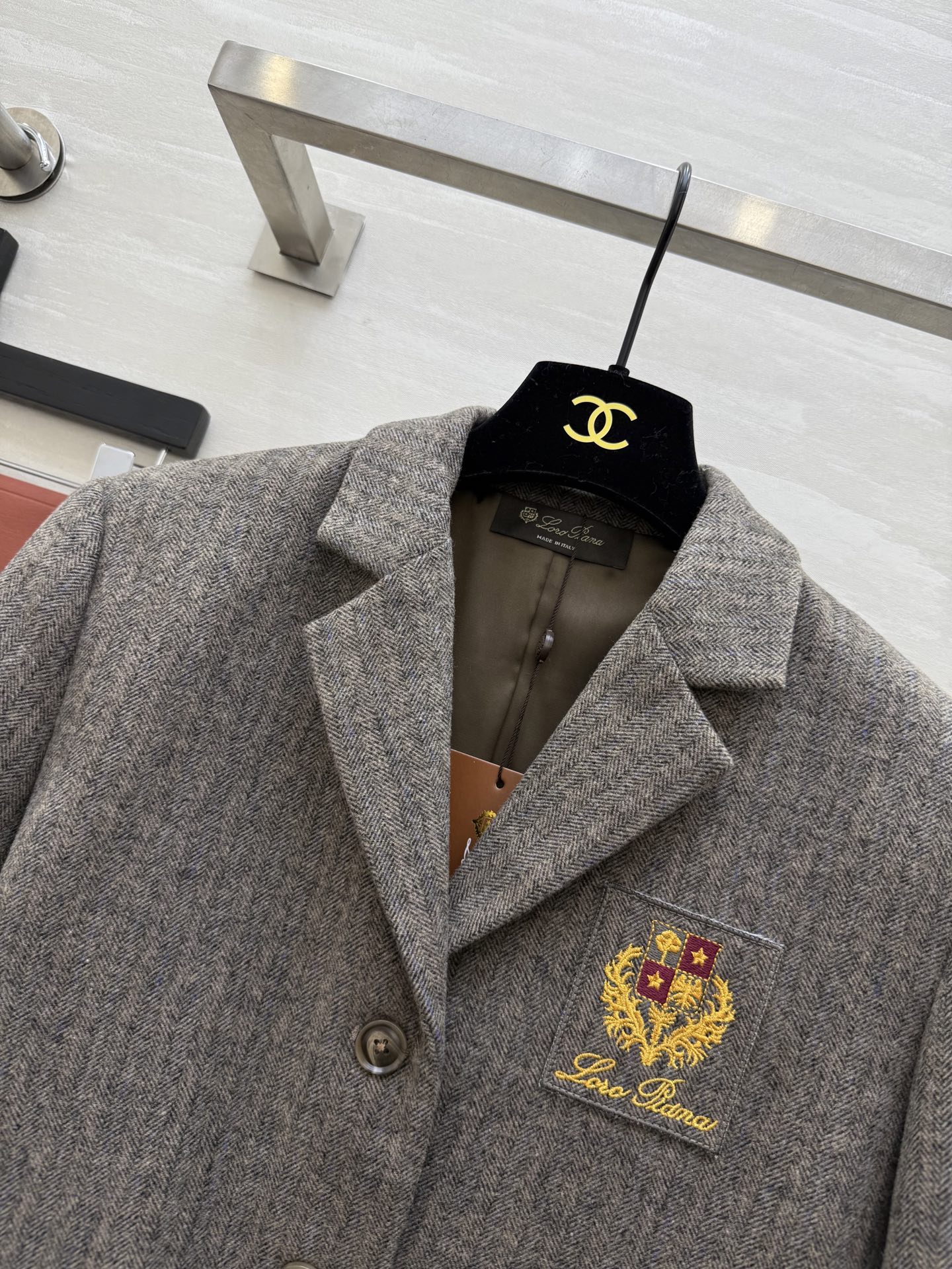 Loro Pian♡²⁶早春新款 新贵老钱风人字纹羊毛西装外套 高品质定制 现货首发size：S/M/L