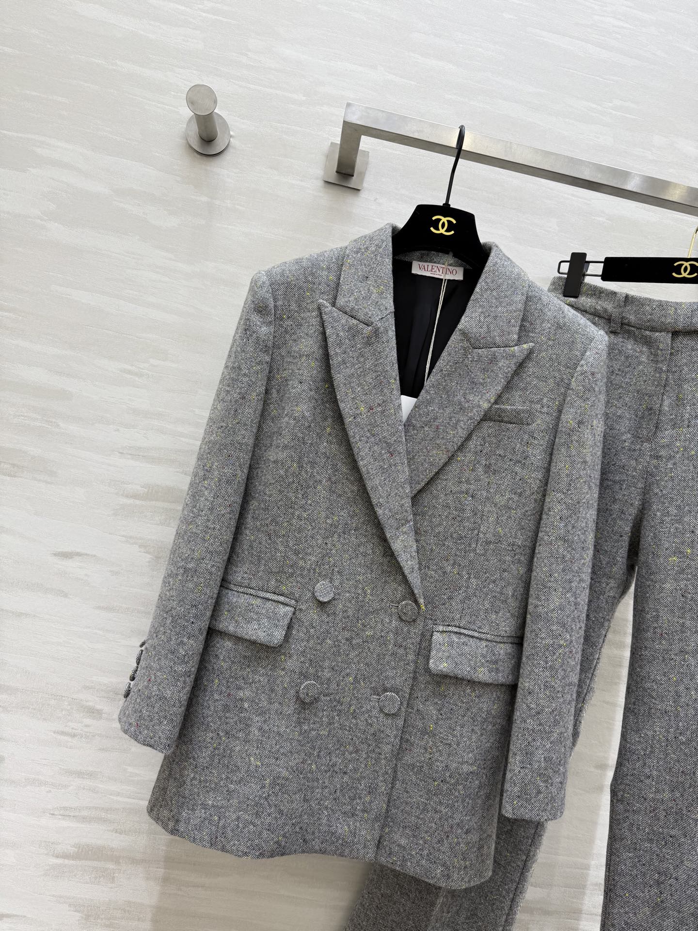 #Valentin♡²⁶早春新款 西服系列 定制羊毛混纺面料 高品质 现货首发size：S/M/L（s码