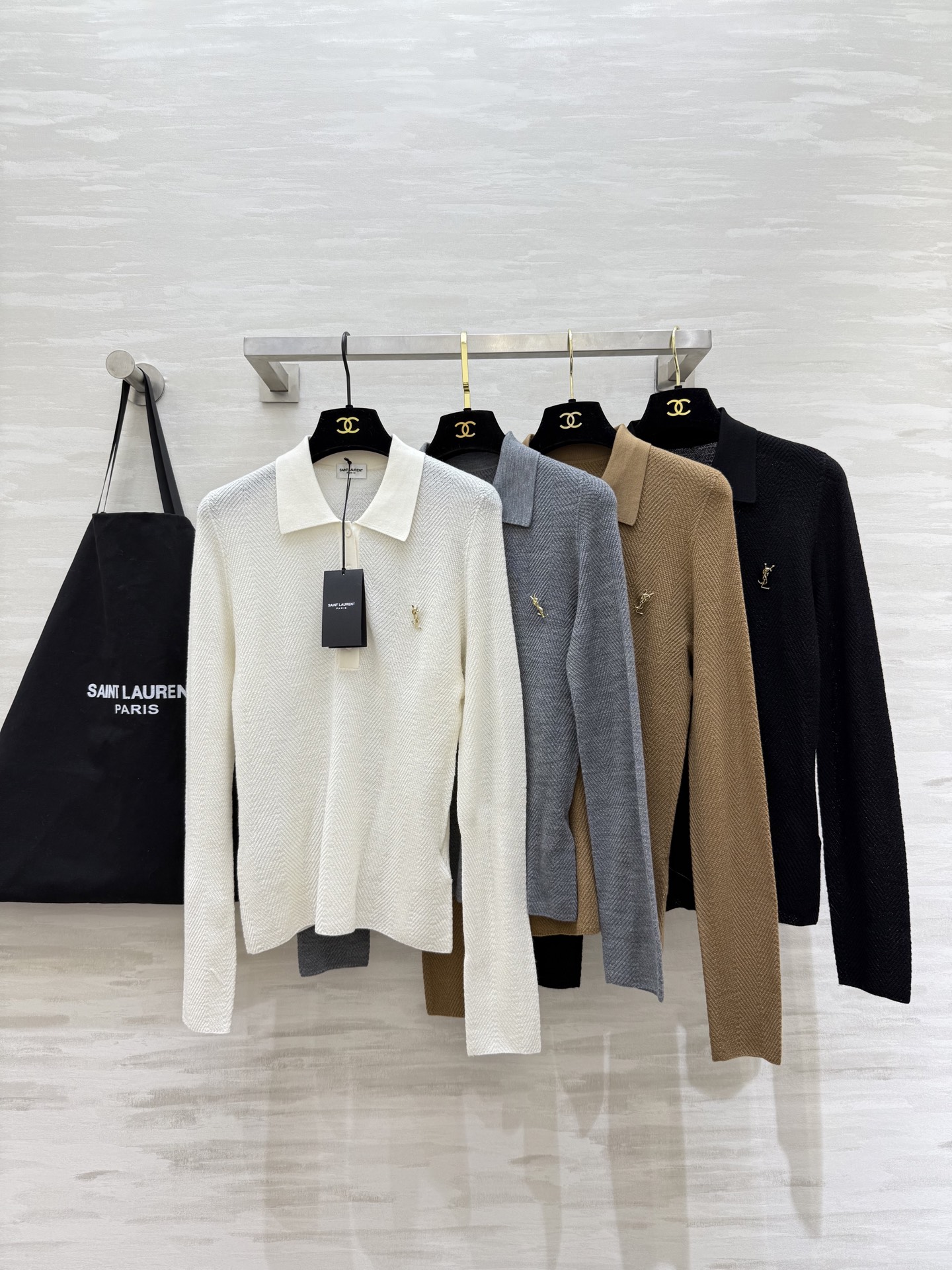 #ysl新款 美丽诺羊毛翻领上衣 高品质定制 现货首发size：S/M/L（M码胸围：82，衣长：61）