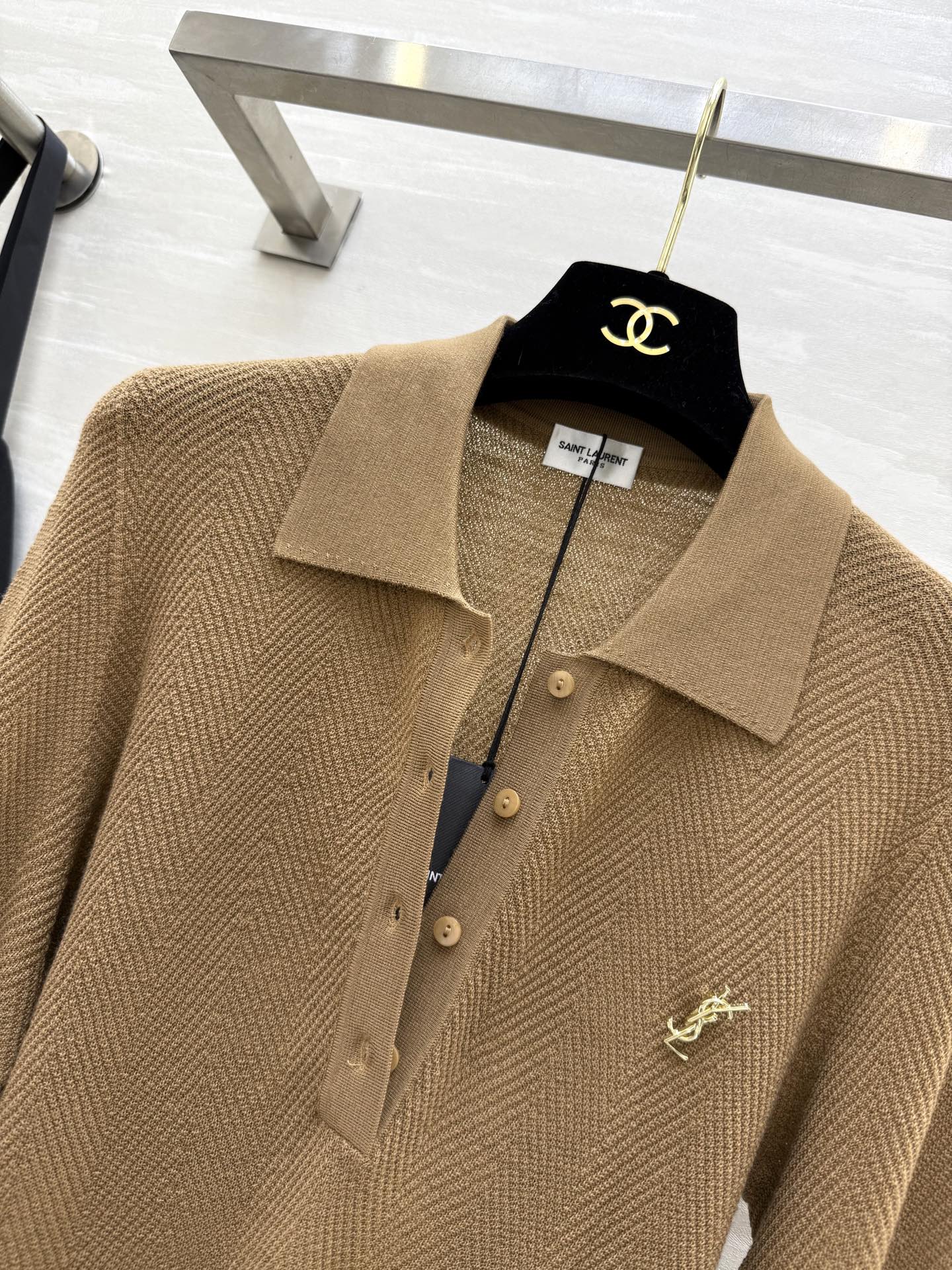 #ysl新款 美丽诺羊毛翻领上衣 高品质定制 现货首发size：S/M/L（M码胸围：82，衣长：61）