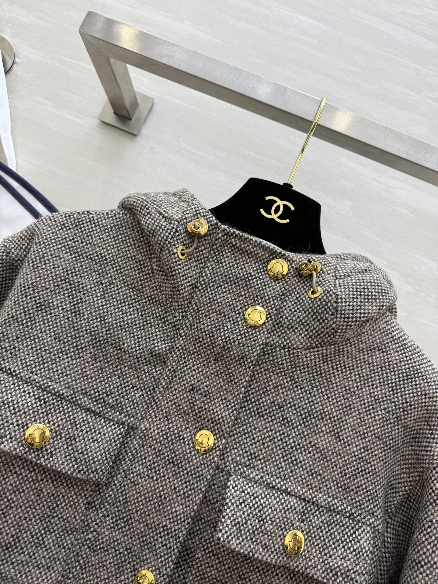 #Moncle♡²⁶早春新款 连帽收腰风衣外套 高品质定制 现货首发size：S/M/L（s码胸围：94