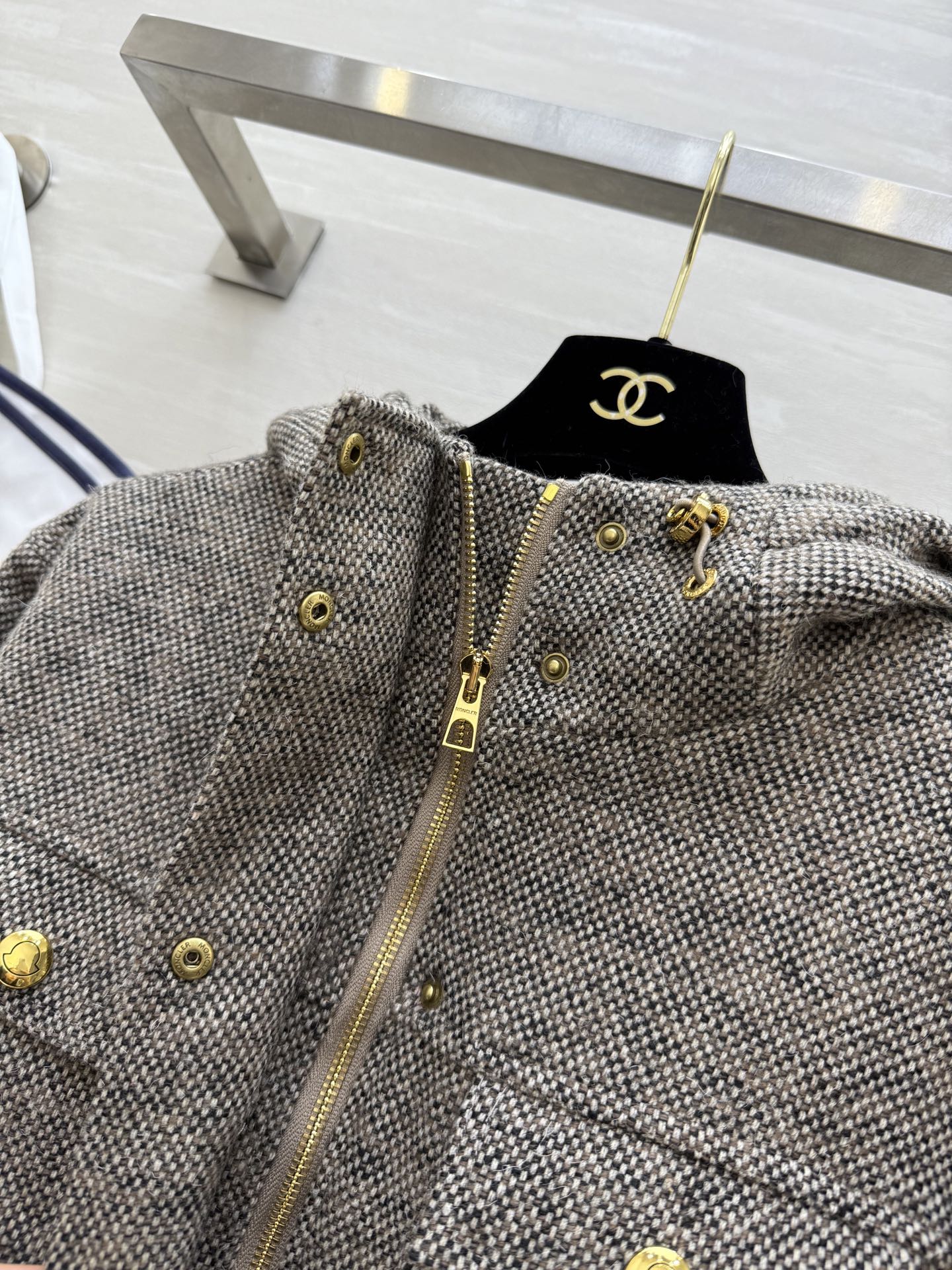 #Moncle♡²⁶早春新款 连帽收腰风衣外套 高品质定制 现货首发size：S/M/L（s码胸围：94