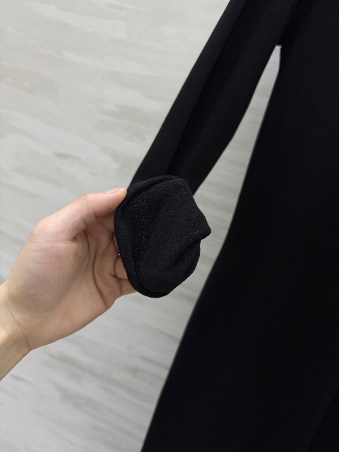 #The Row爆款圆领连衣裙 极简风 高级百搭 定制进口磨毛面料 亲肤舒适 高品质 现货首发size：