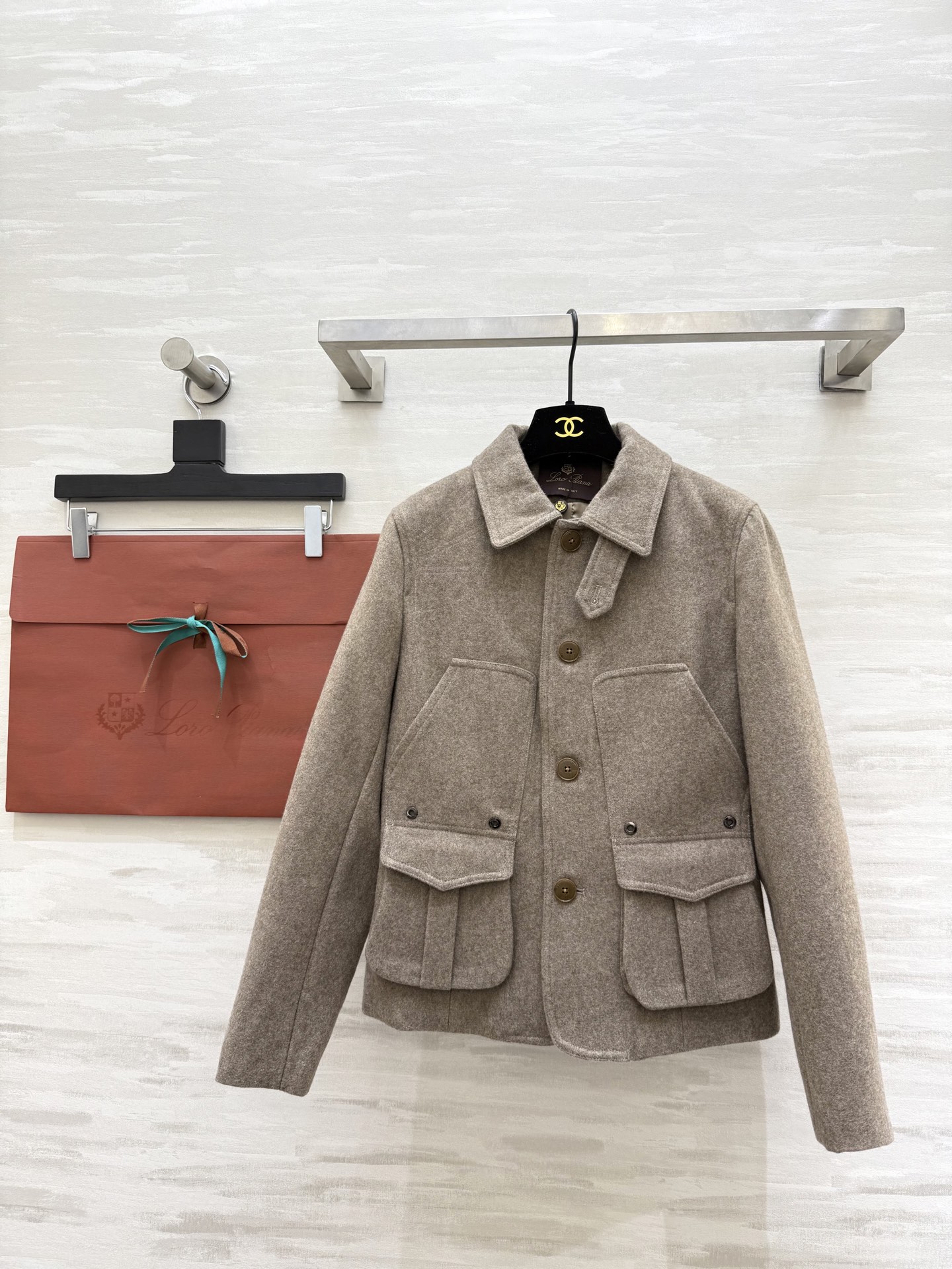 NO:666589,#Loro Pian Early Spring New Style Old Money Style Jacket Customized Wool Fabric Skin Friendly and Comfortable High Quality Ready Available First SizeS/M/L (S Size Bust 92, Clothes Length 55),,loro piana,jackets & coats, 19860909#Loro Pian早春新款 老钱风外套 定制羊毛面料亲肤舒适 高品质 现货首发sizeS/M/L（s码胸围92,衣长55）,,loro piana,jackets & coats, ,Women's clothing