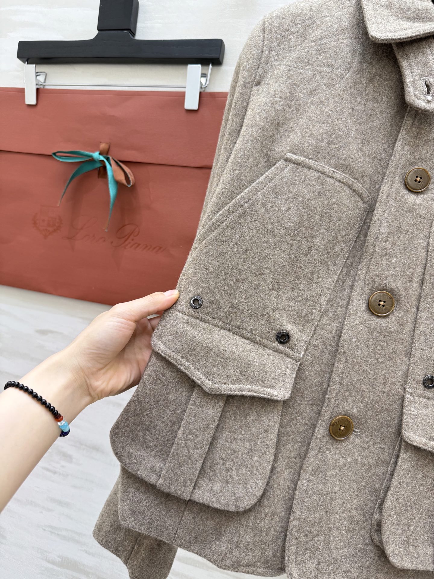 #Loro Pian♡²⁶早春新款 老钱风外套 定制羊毛面料亲肤舒适 高品质 现货首发size：S/M/