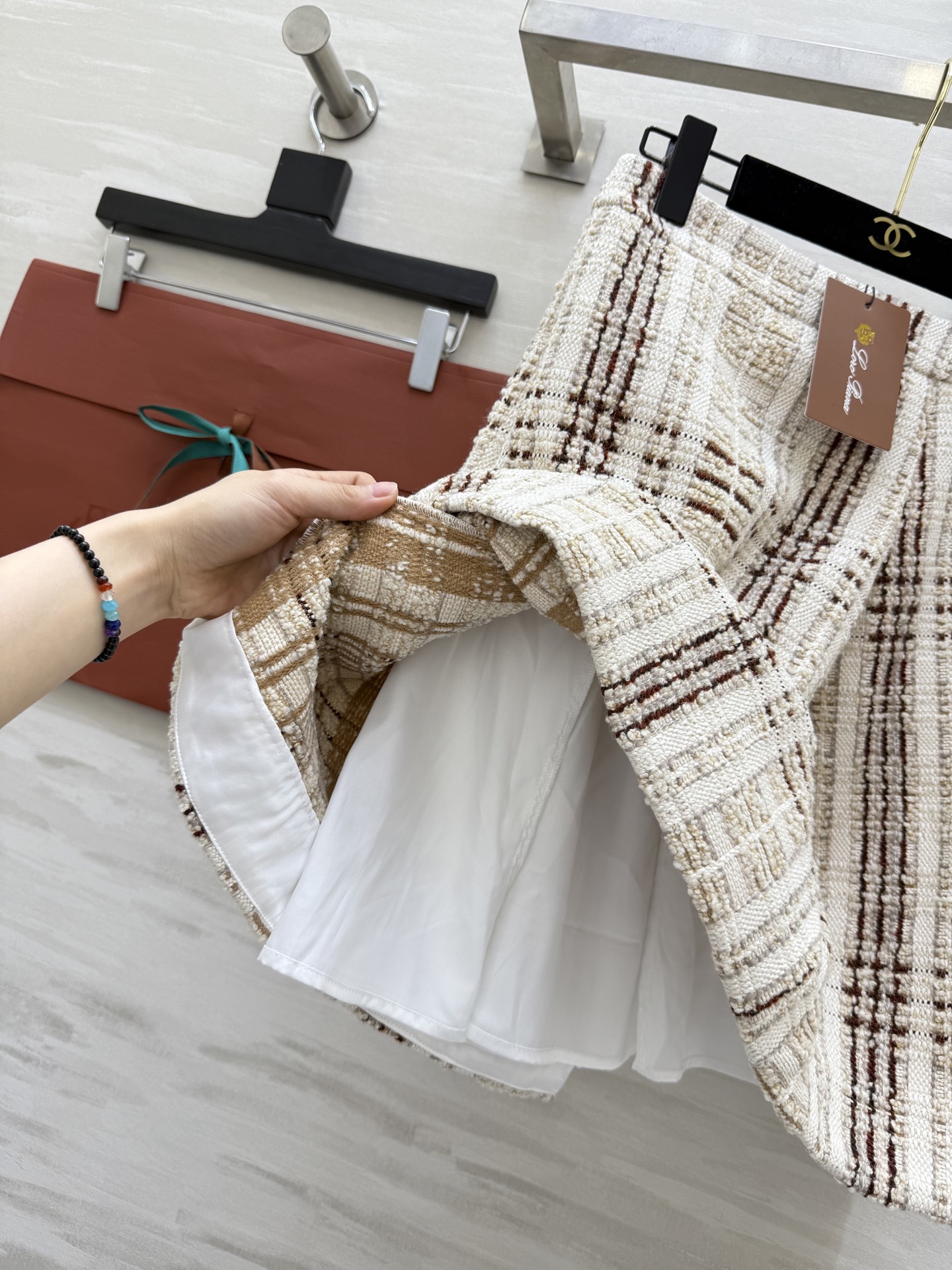 Loro Pian♡假日系列 粗花呢半裙 高品质定制 现货首发size：S/M/L（s码腰围：64，裙长