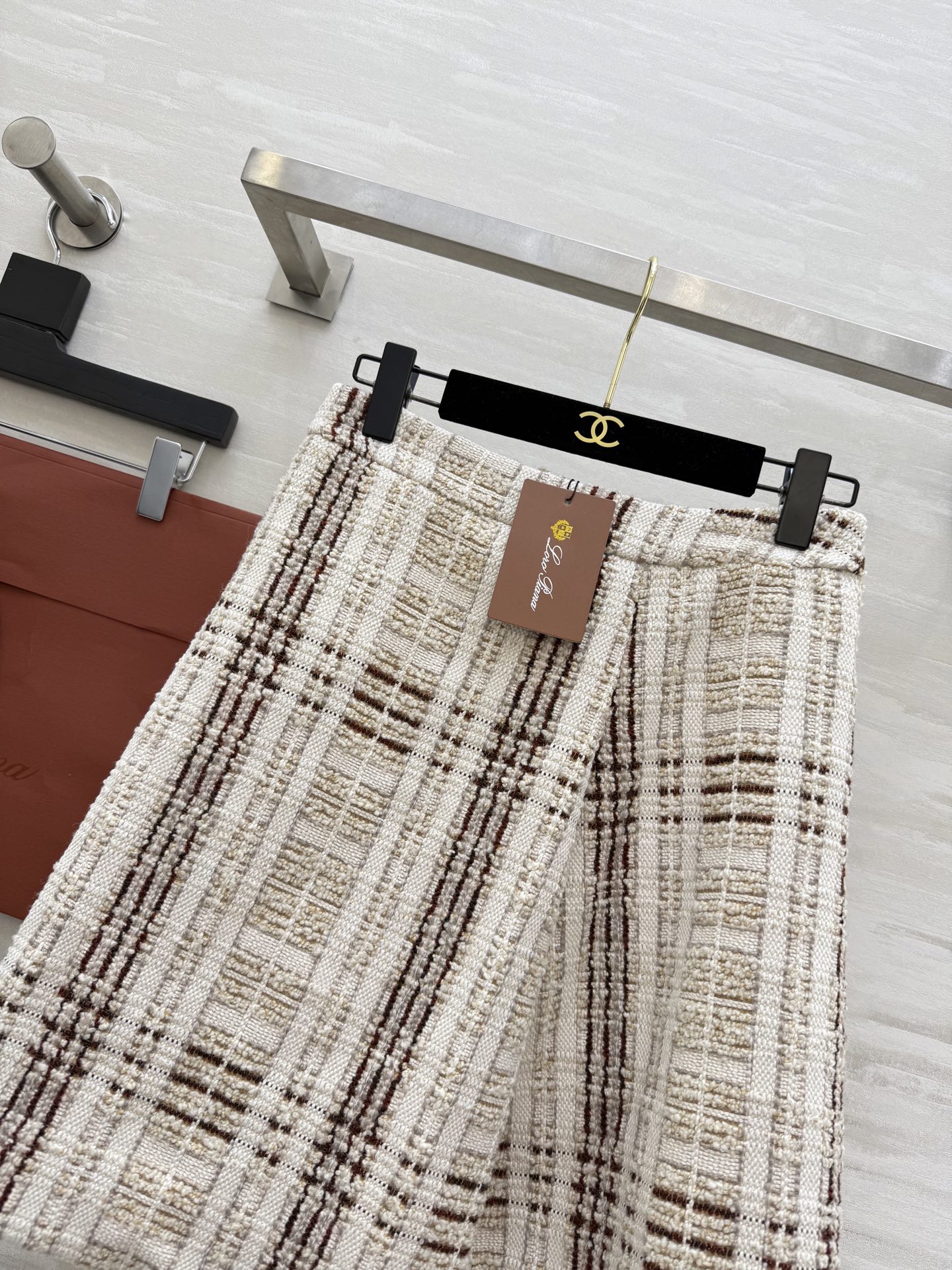 Loro Pian♡假日系列 粗花呢半裙 高品质定制 现货首发size：S/M/L（s码腰围：64，裙长