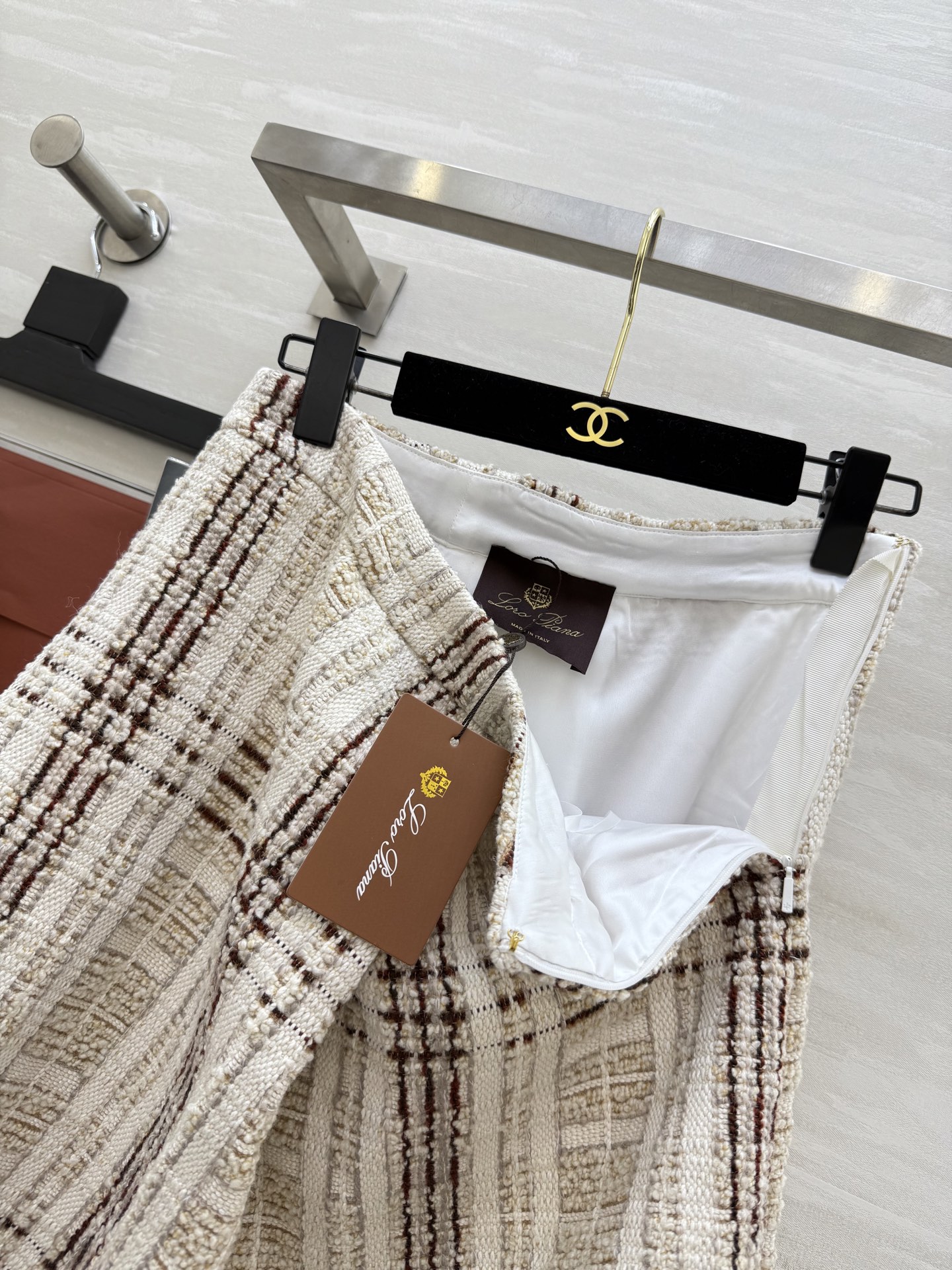 Loro Pian♡假日系列 粗花呢半裙 高品质定制 现货首发size：S/M/L（s码腰围：64，裙长