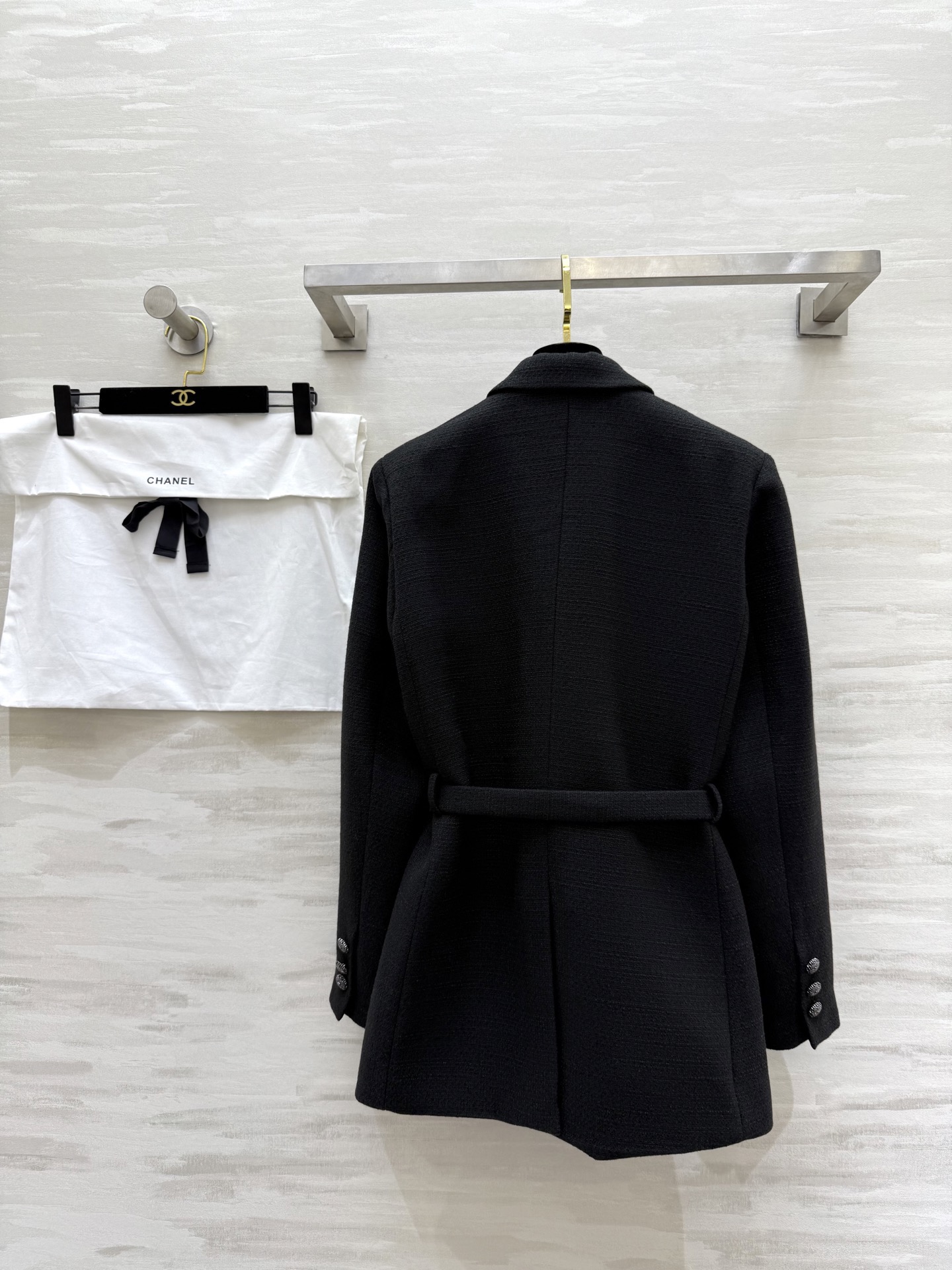 #Chane♡²⁵B黑色羊毛腰带 西装外套 含40%羊毛 手感细腻保暖 秋冬穿超合适！修身版型＋腰带设计