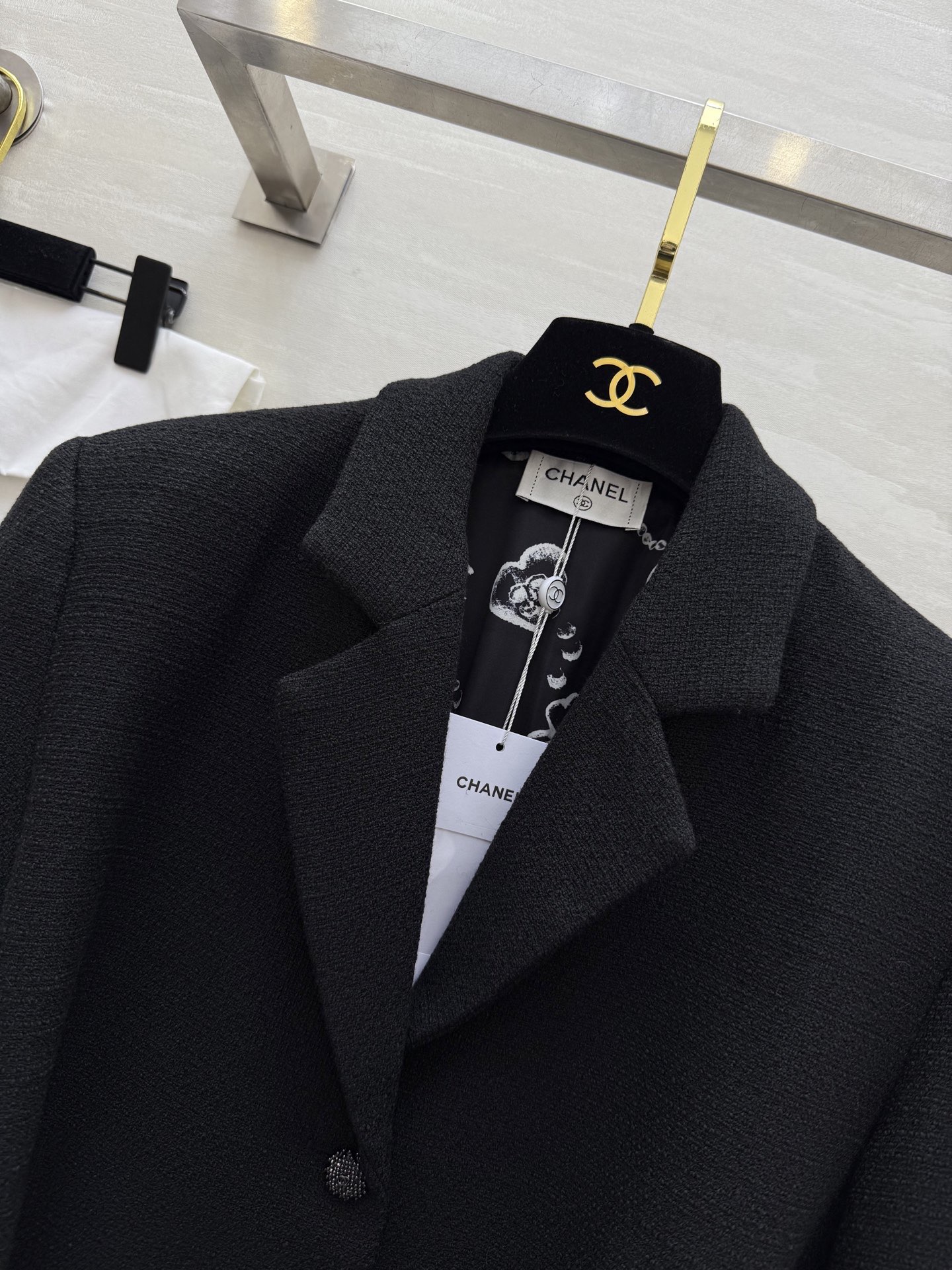 #Chane♡²⁵B黑色羊毛腰带 西装外套 含40%羊毛 手感细腻保暖 秋冬穿超合适！修身版型＋腰带设计