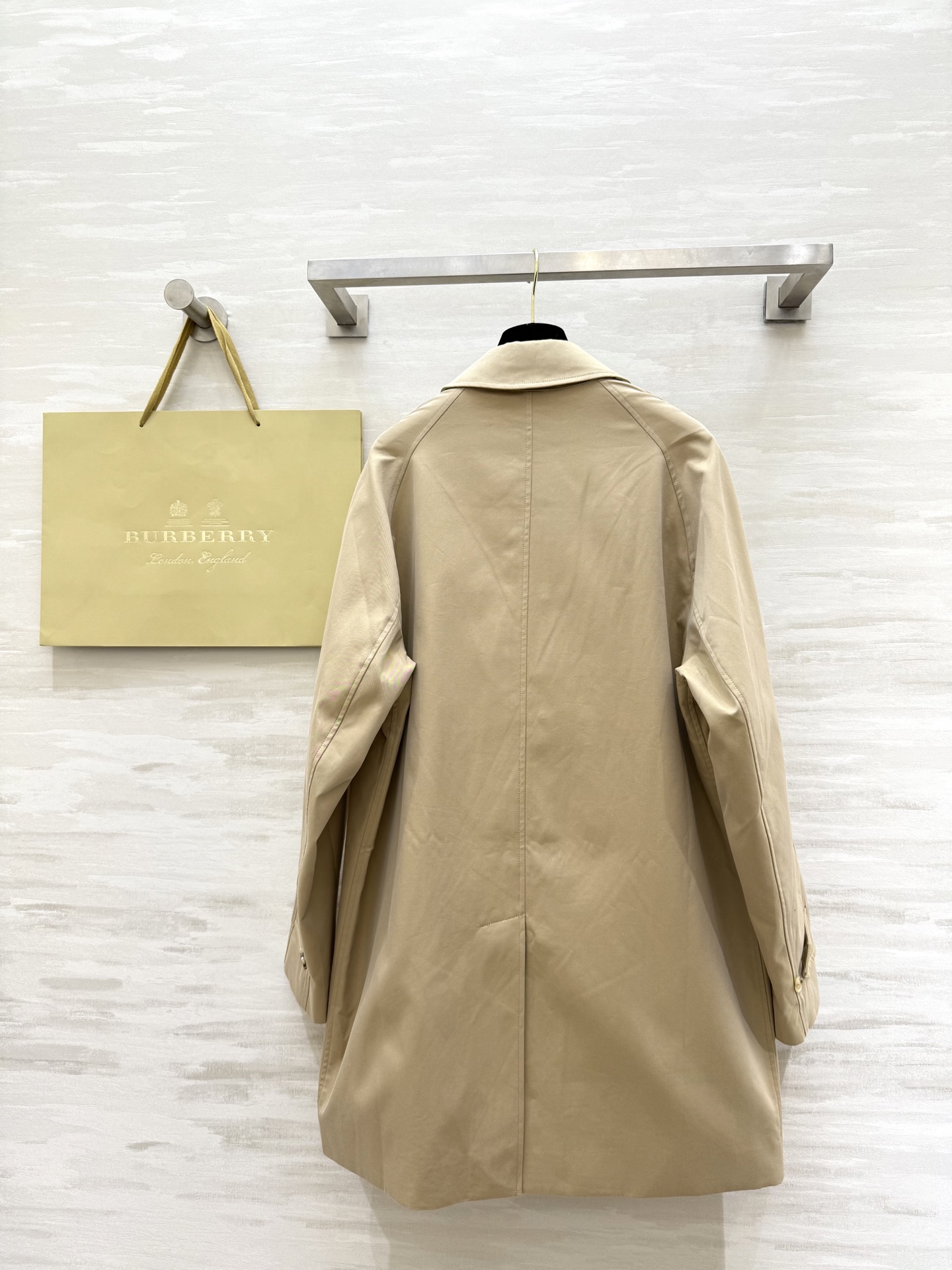 #Burberr♡男士系列 卡姆登风衣 高品质定制 现货首发size：S/M/L/XL/XXL（M码胸围