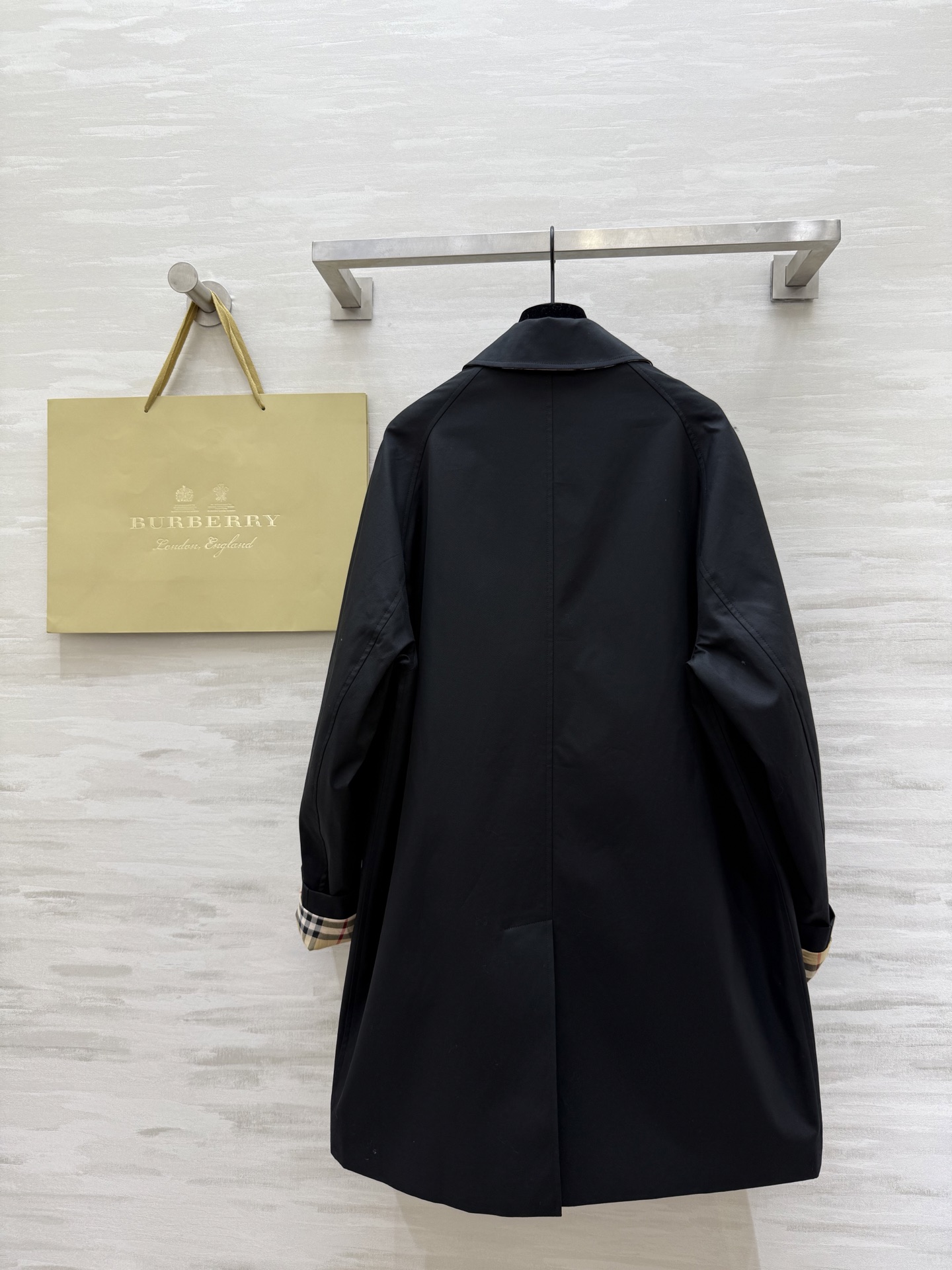 #Burberr♡男士系列 卡姆登风衣 高品质定制 现货首发size：S/M/L/XL/XXL（M码胸围