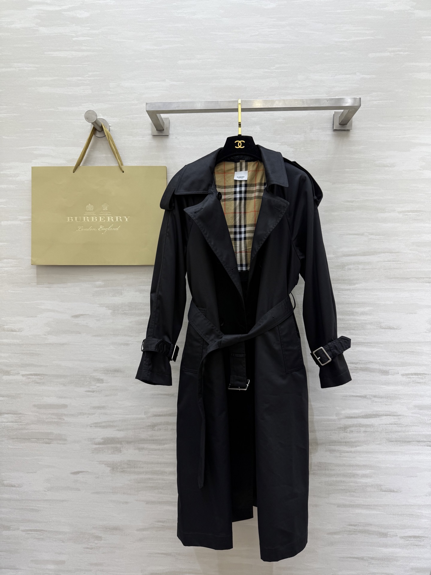 #Burburr♡²⁶早春新款 内里格纹风衣外套 高品质定制 现货首发size：S/M/L（s码胸围：1