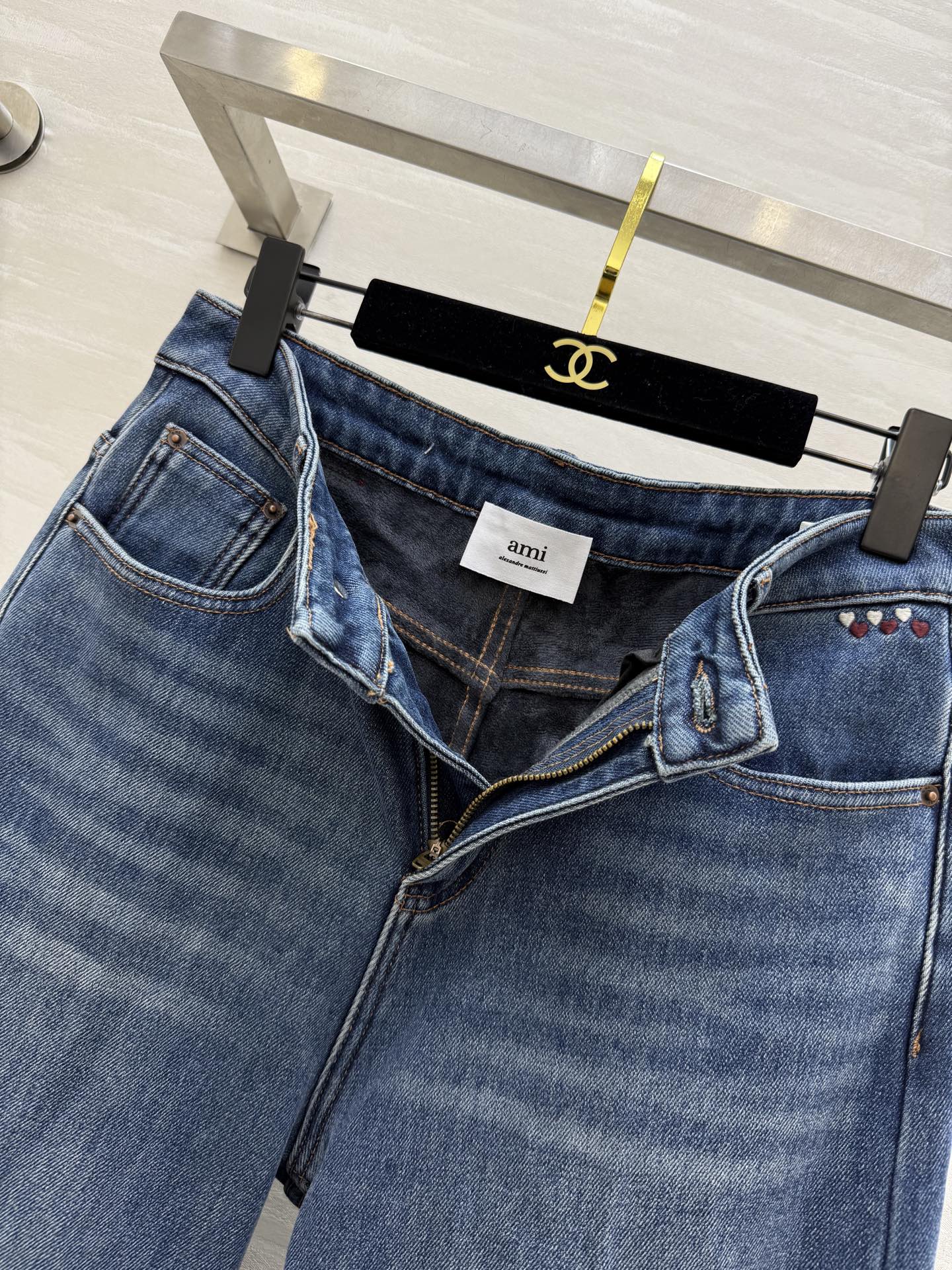 #ami 加绒丹尼牛仔裤 直筒裤型时髦显瘦 内里加绒舒适保暖 高品质定制 现货首发size：26/27/