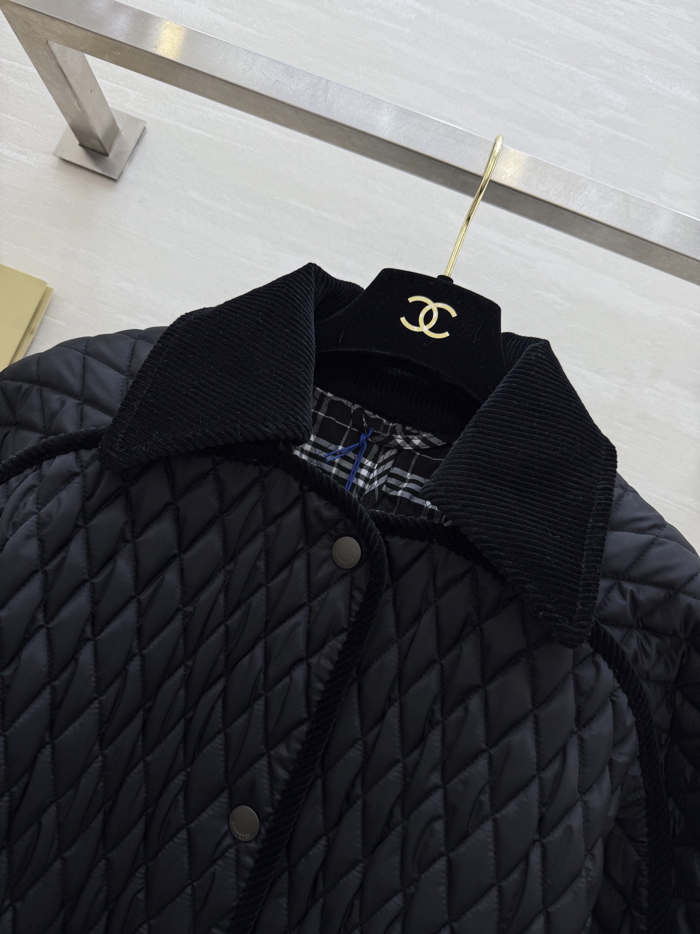 #Burberr♡绗缝夹棉外套 🍂在英伦格纹与质感单品间玩转风格夹棉穿搭💯秋冬氛围感的时尚演绎高品质定制