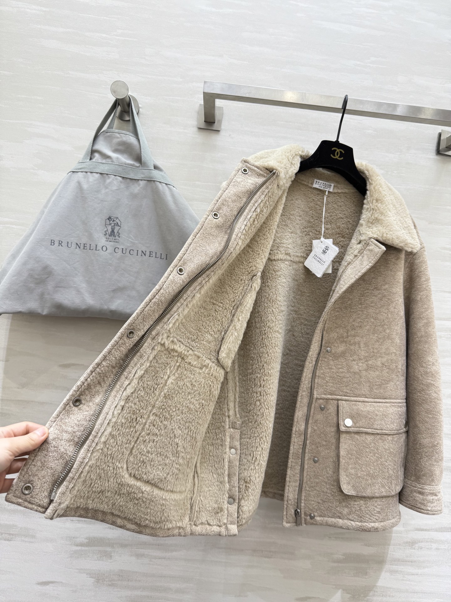 #Brunello Cucinell♡环保皮毛一体夹克外套 复古时髦 高品质定制 现货首发size：S/