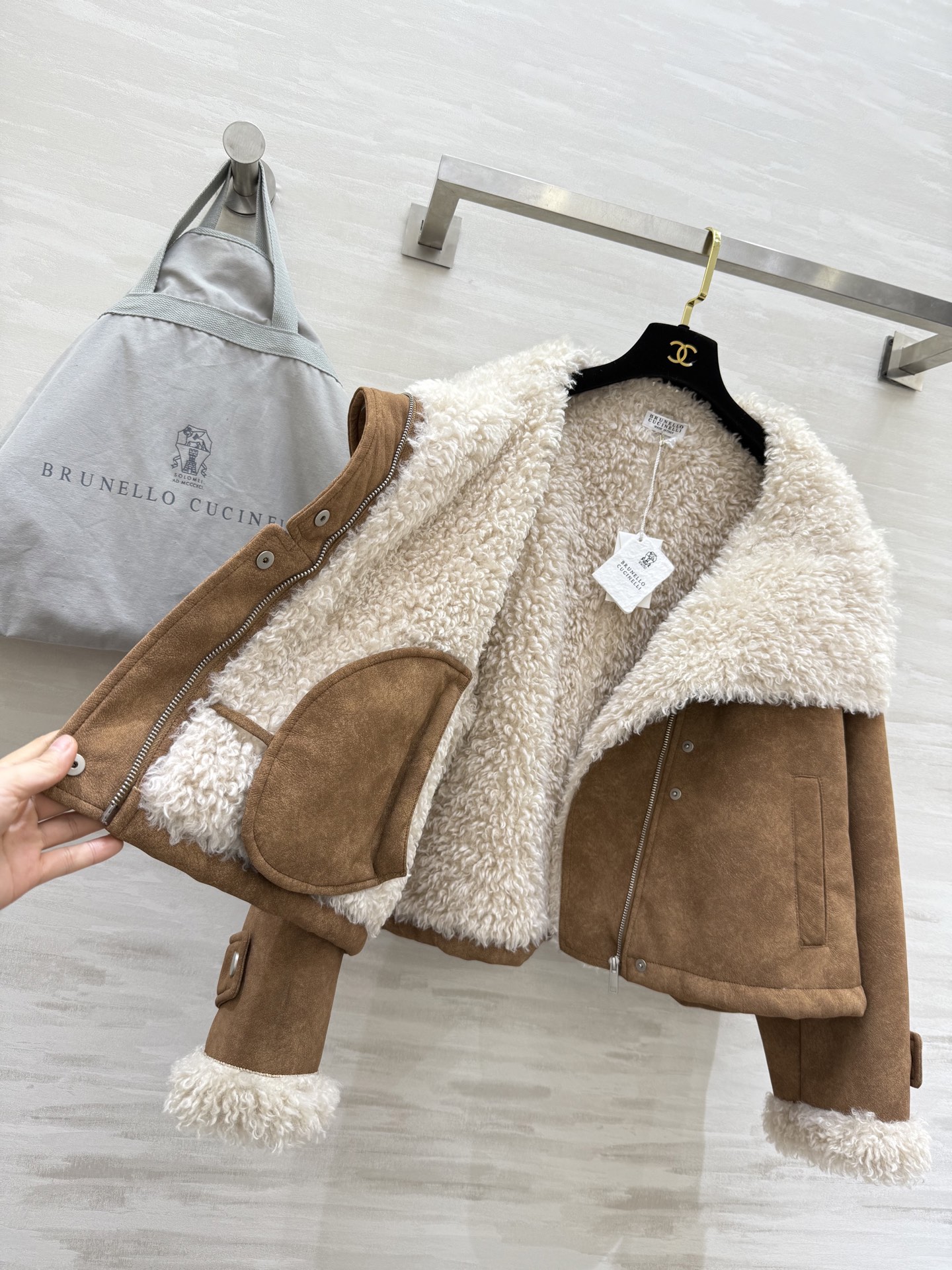 #Brunello Cucinell♡羊羔毛外套 复古时髦 高品质定制 现货首发size：S/M/L（s