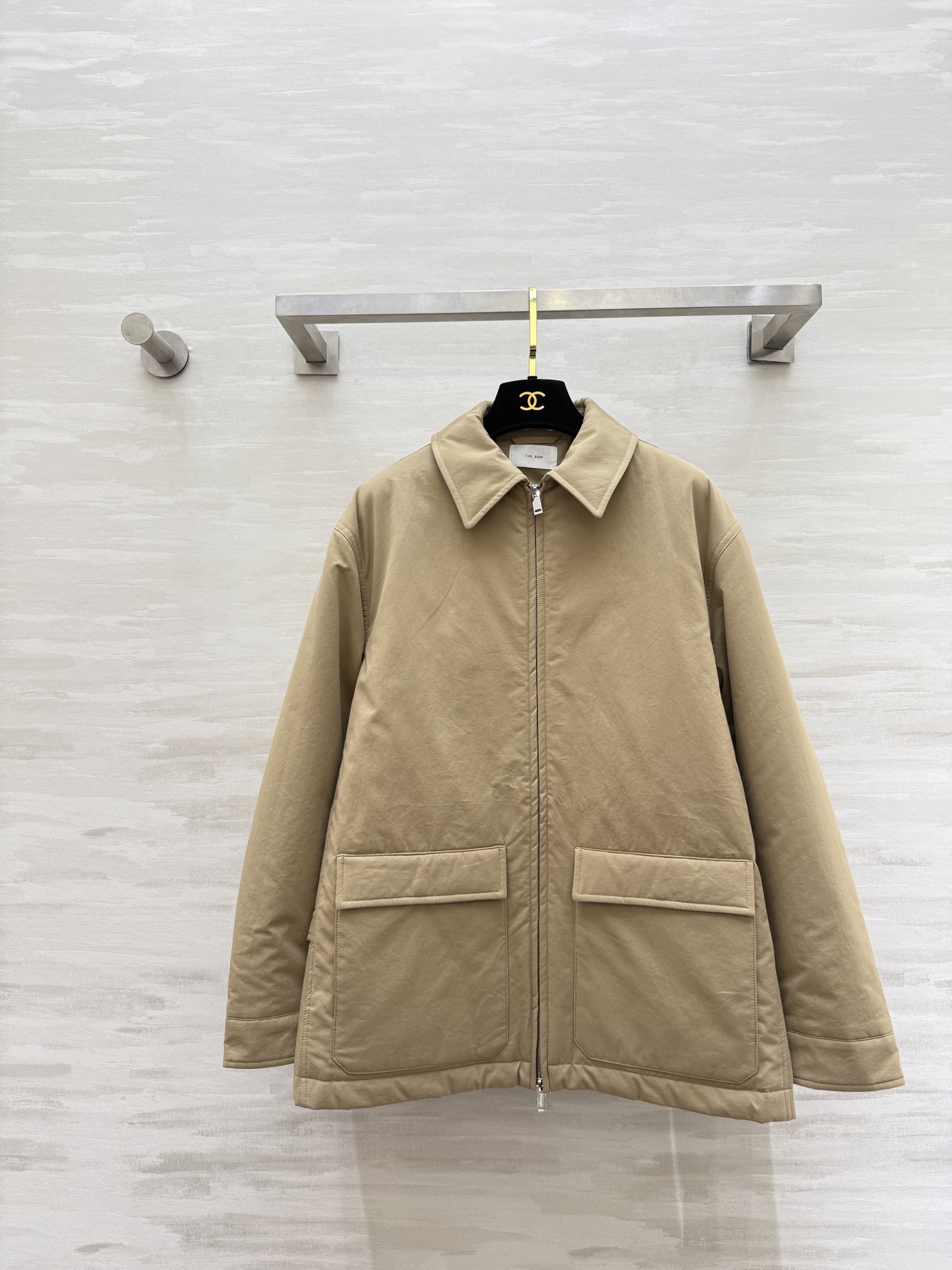 NO:676655,#The Row khaki old money style goose down jacket, high quality customization, available in stock first size 0/2/4/6 (), men's and women's clothing, jackets & coats,19860909#The Row 卡其色老钱风 鹅绒服外套 高品质定制 现货首发size0/2/4/6（）,男装女装,jackets & coats,,Women's clothing