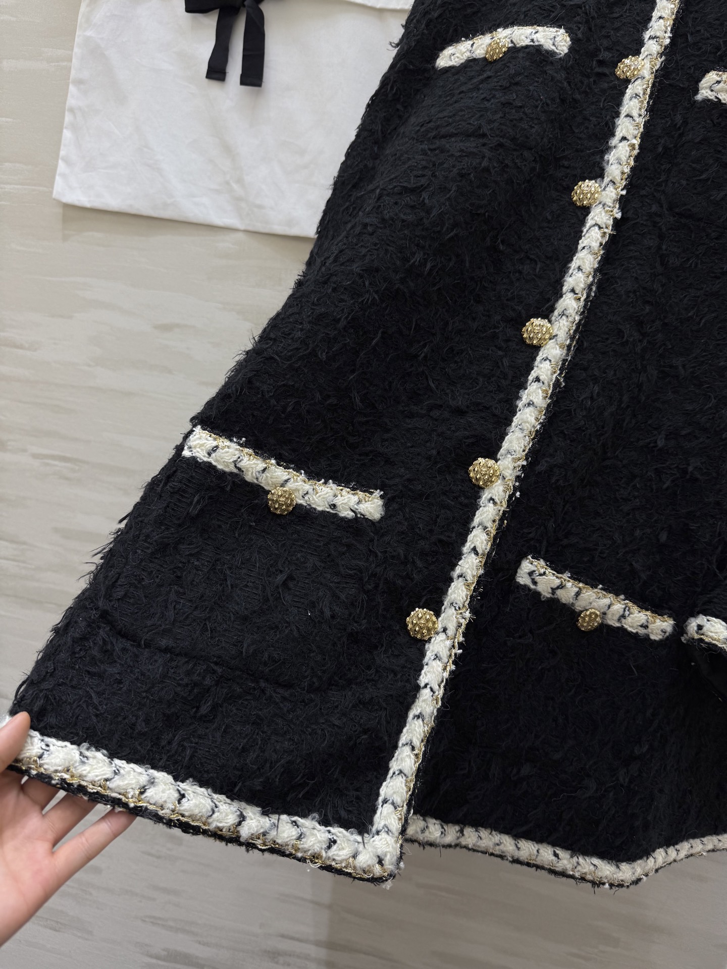 #Chane♡²⁵k最美斗篷 千金感 重工长毛小香风面料 高品质定制 现货首发size：S/M/L（s码