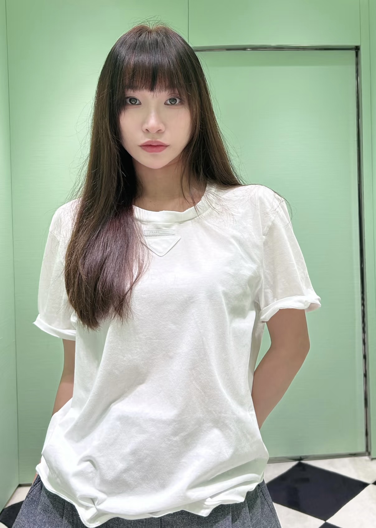 #Prad♡²⁶假日系列 筋骨感短袖T恤 高品质定制 现货首发size：S/M/L（）