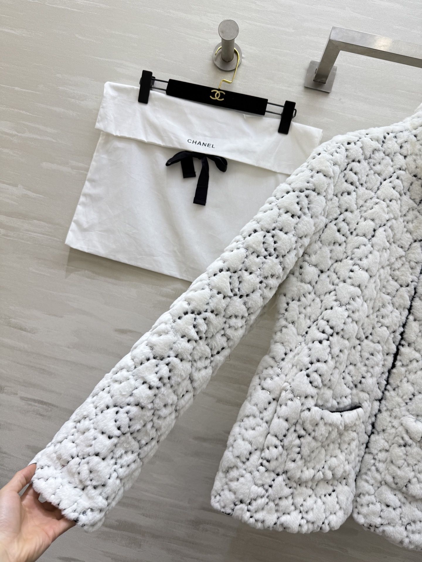 #Chane♡²⁵滑雪系列 环保毛绒绒皮草中长款外套 低调贵气 闪闪惹人爱✨高品质定制 现货首发size