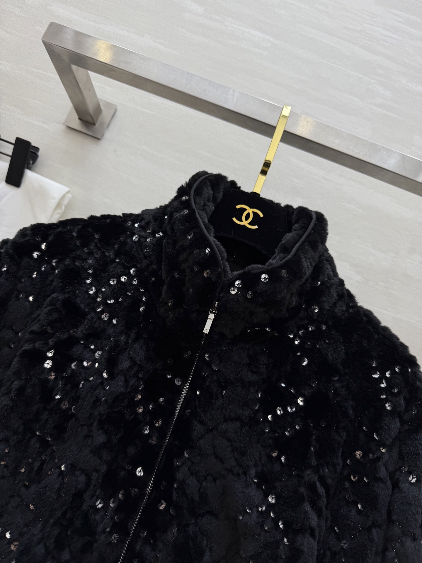 #Chane♡²⁵滑雪系列 环保毛绒绒皮草中长款外套 低调贵气 闪闪惹人爱✨高品质定制 现货首发size