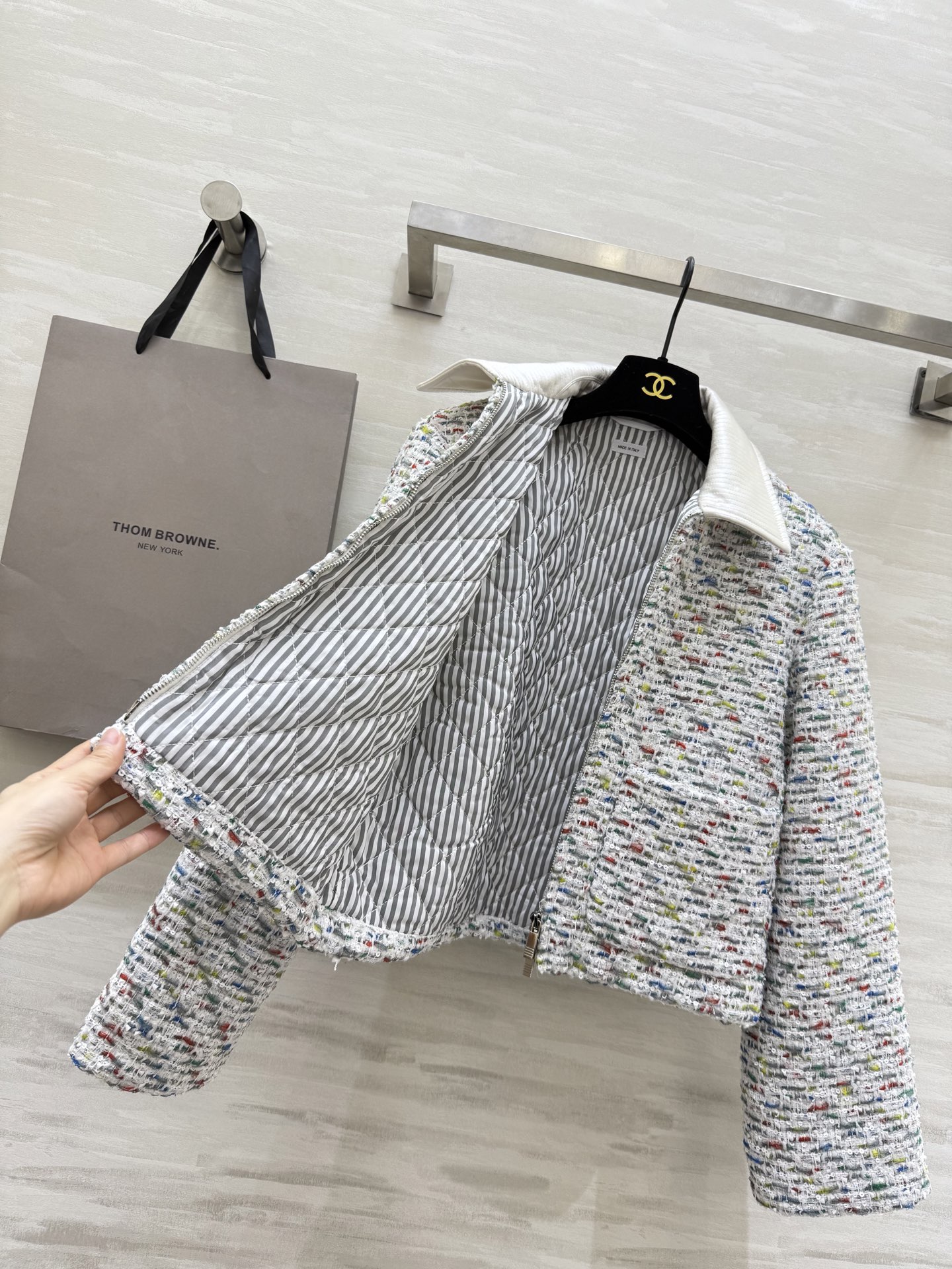 #Thom Brown♡粗花呢鹅绒服 经典小香风设计 白色翻领 彩色粗花呢 低调又精致 内里填充白鹅绒柔