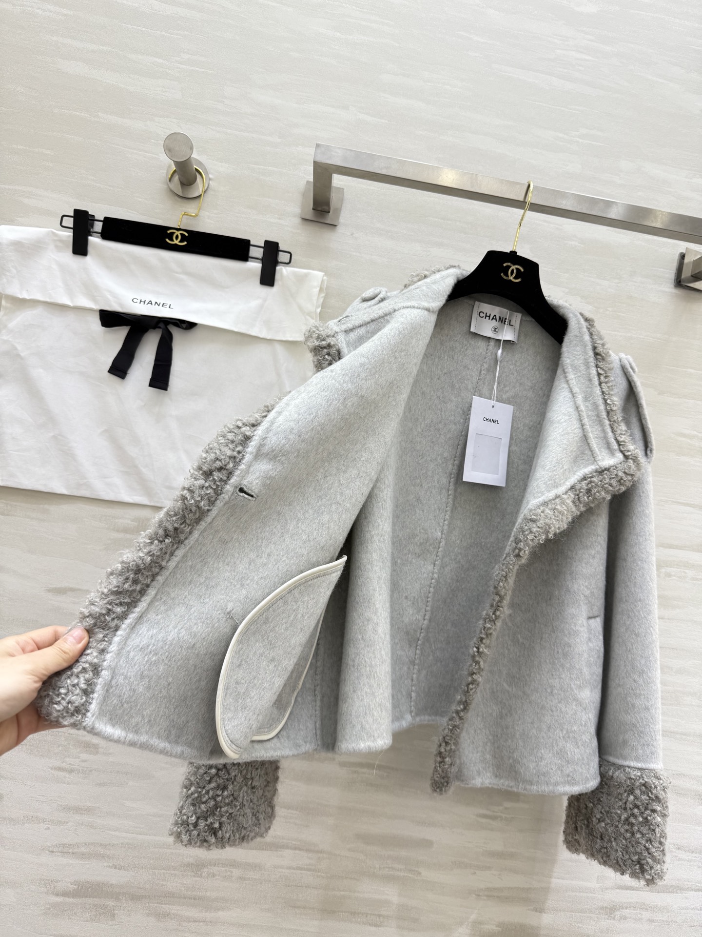 #Chane♡羊羔毛双面羊毛呢外套 高品质定制 现货首发size：S/M/L（s码肩宽：56，胸围：12