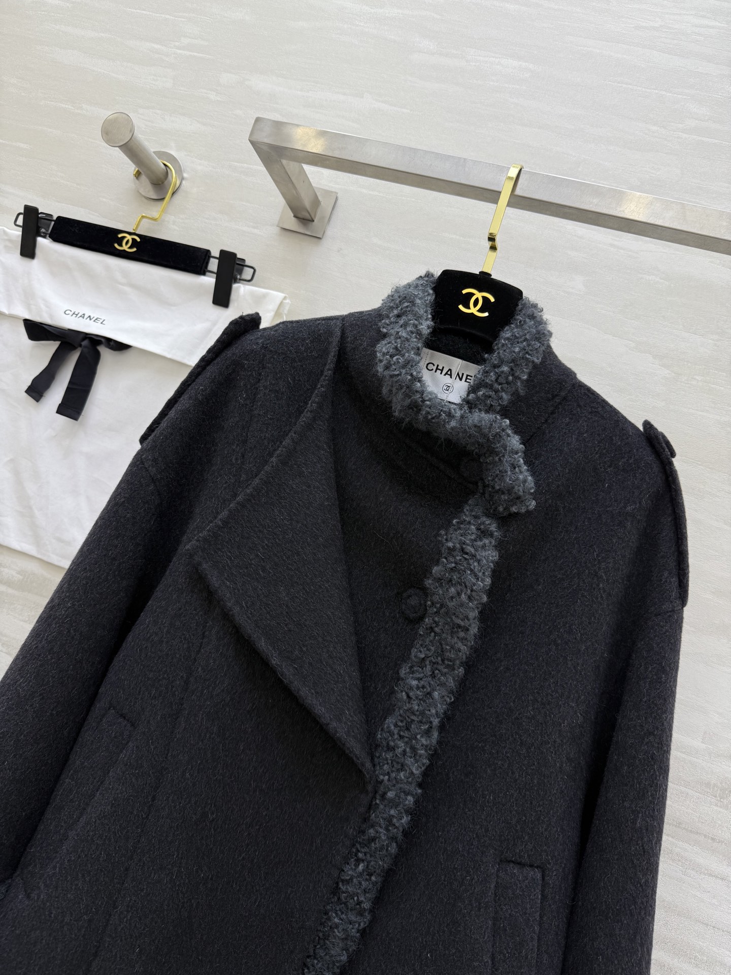 #Chane♡羊羔毛双面羊毛呢外套 高品质定制 现货首发size：S/M/L（s码肩宽：56，胸围：12