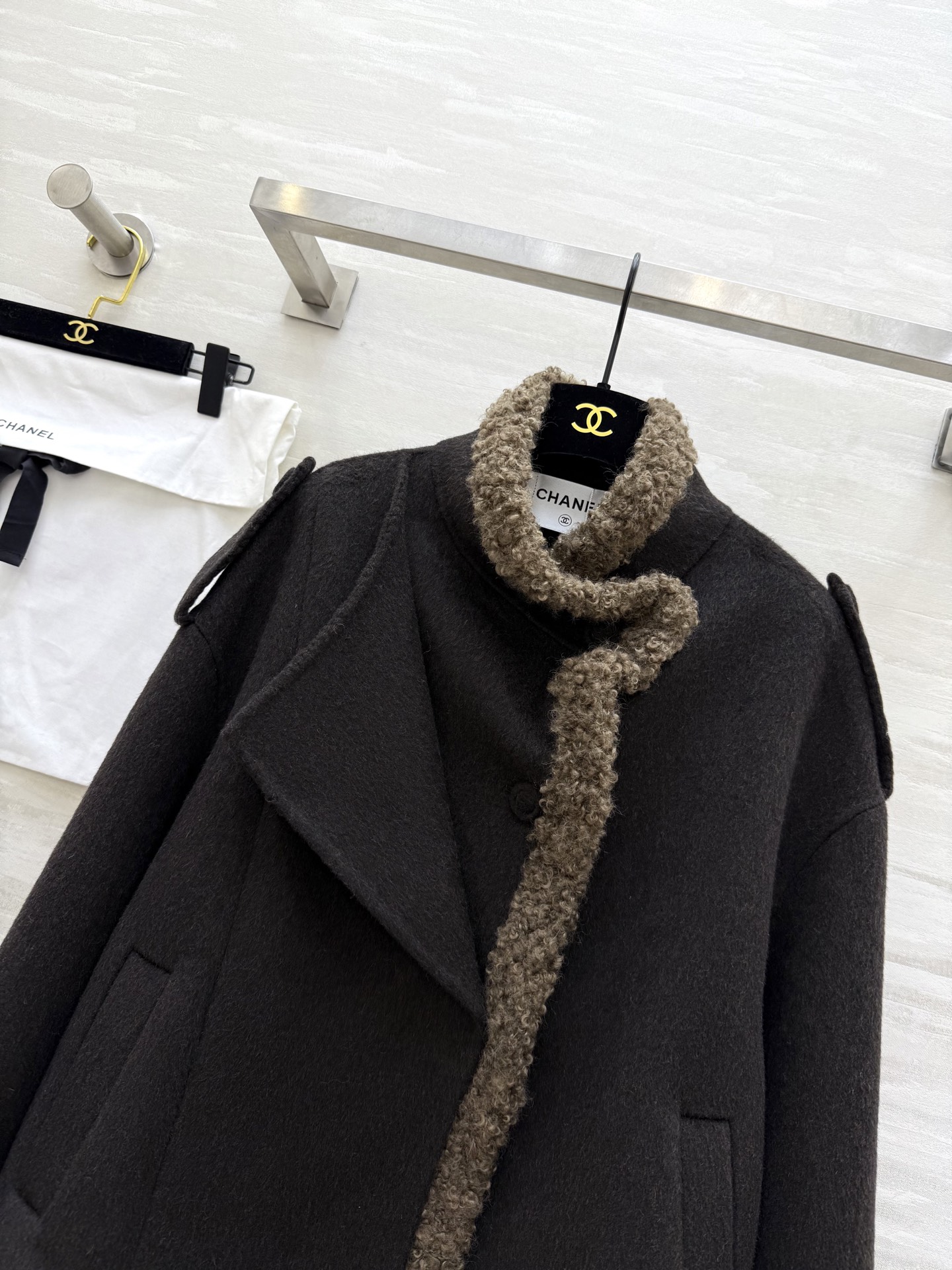 #Chane♡羊羔毛双面羊毛呢外套 高品质定制 现货首发size：S/M/L（s码肩宽：56，胸围：12