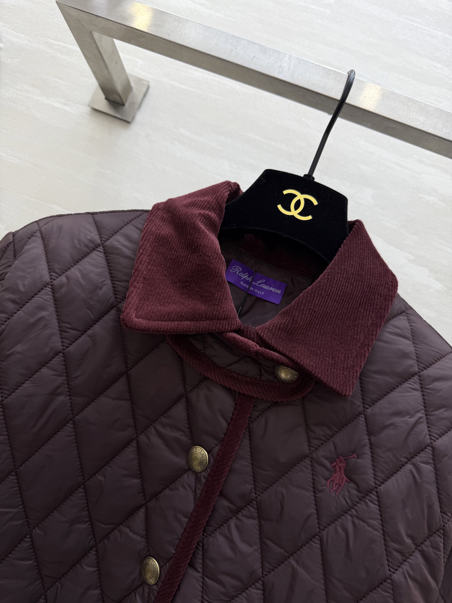 #拉夫劳伦紫标系列 菱格绗缝棉服外套 经典荾格纹＋绒面翻领 复古精致 金属纽扣点缀 细节满分！高品质 现