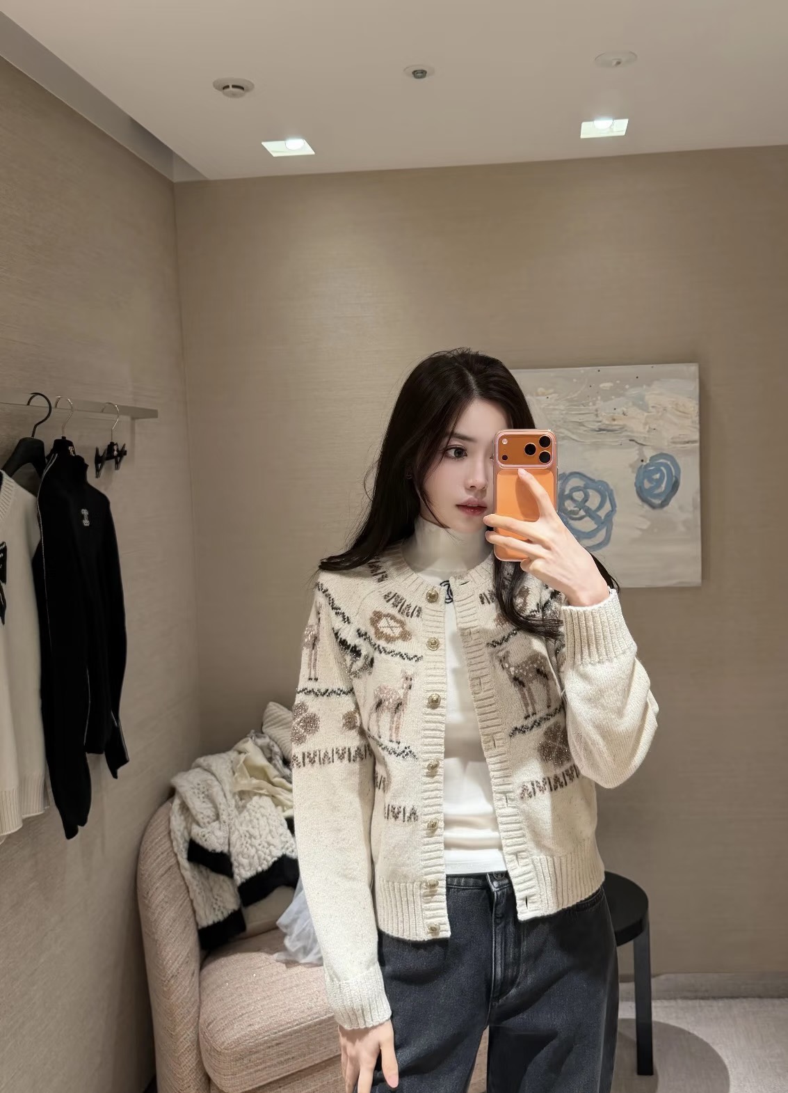 NO:684050,,,19860909,,,Women's clothing