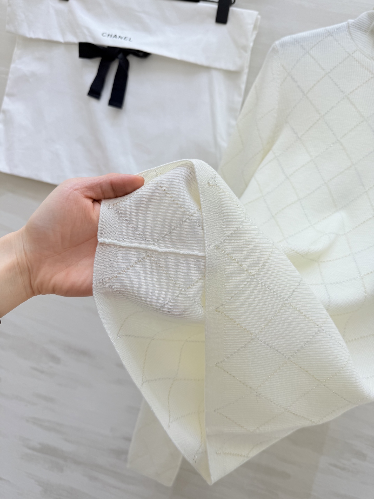 #Chane♡²⁵N 滑雪系列 高领长袖打底 原版定制纱线 采用18针挂毛工艺 织物里添加超细金银丝 才