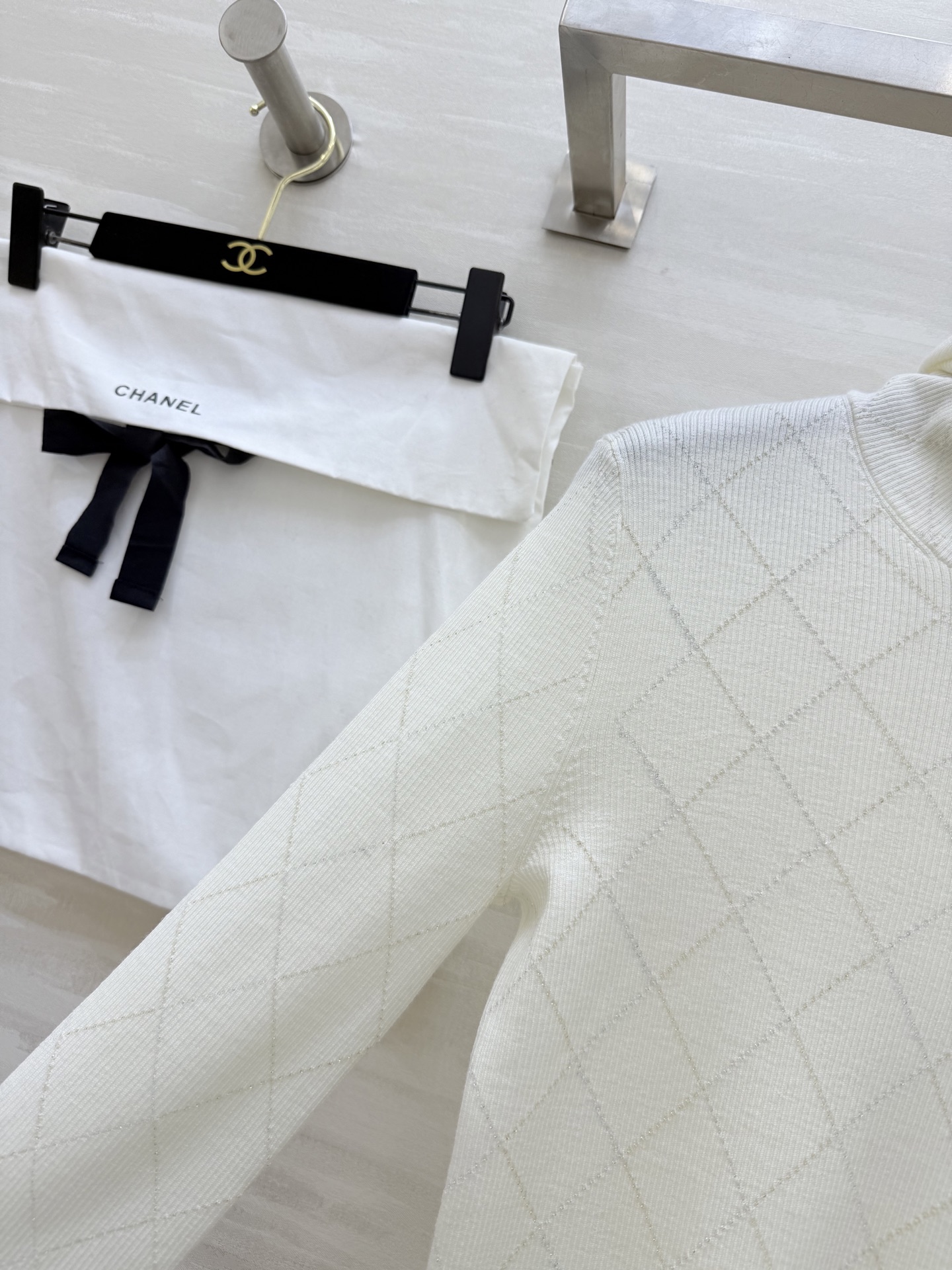 #Chane♡²⁵N 滑雪系列 高领长袖打底 原版定制纱线 采用18针挂毛工艺 织物里添加超细金银丝 才