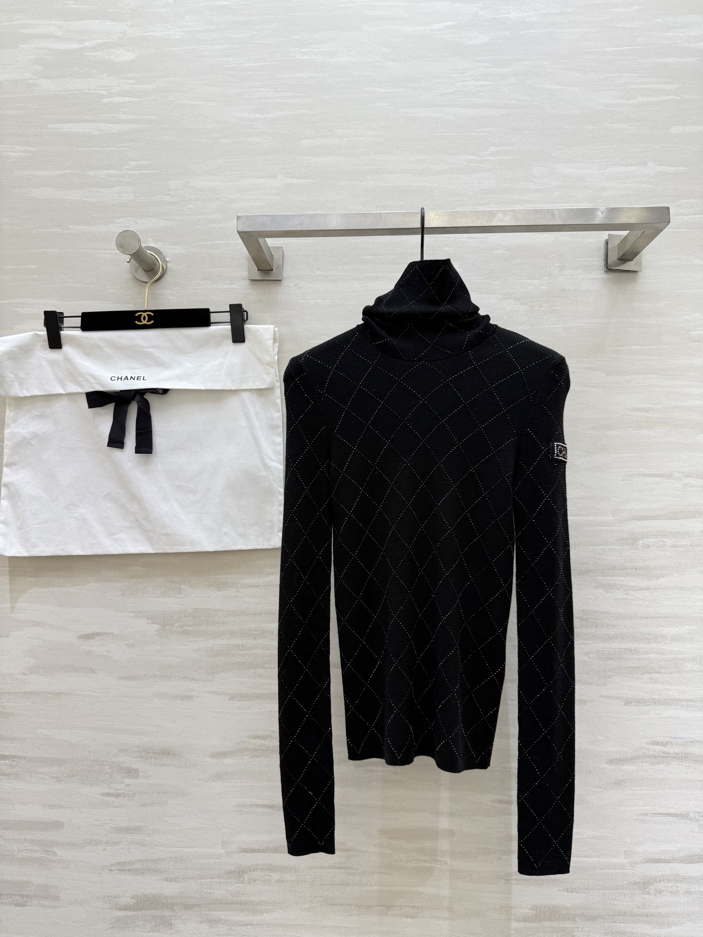 #Chane♡²⁵N 滑雪系列 高领长袖打底 原版定制纱线 采用18针挂毛工艺 织物里添加超细金银丝 才