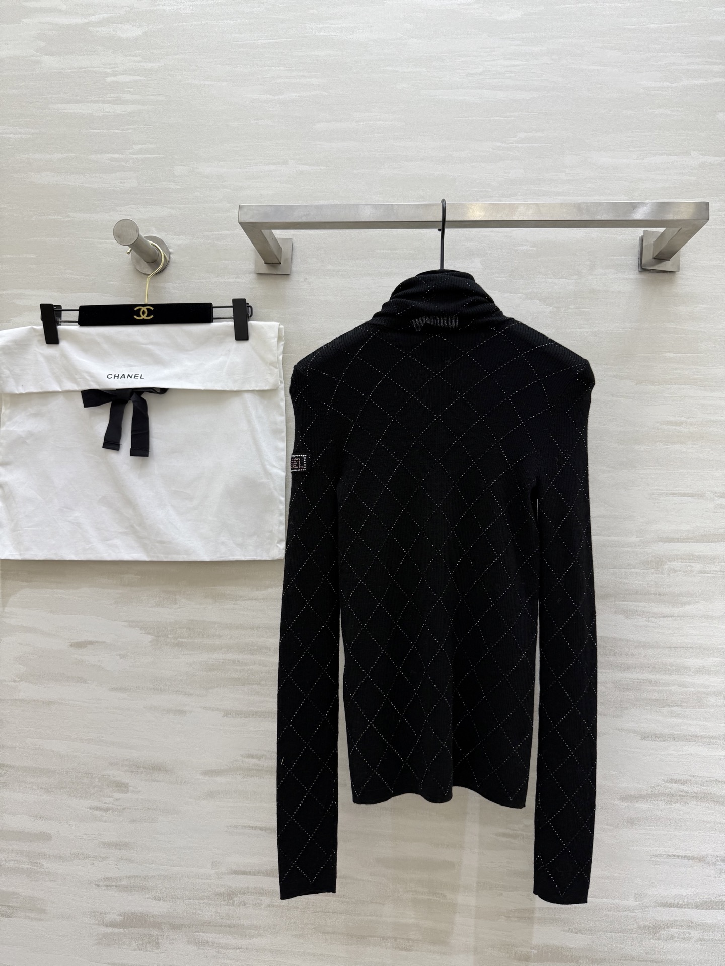 #Chane♡²⁵N 滑雪系列 高领长袖打底 原版定制纱线 采用18针挂毛工艺 织物里添加超细金银丝 才