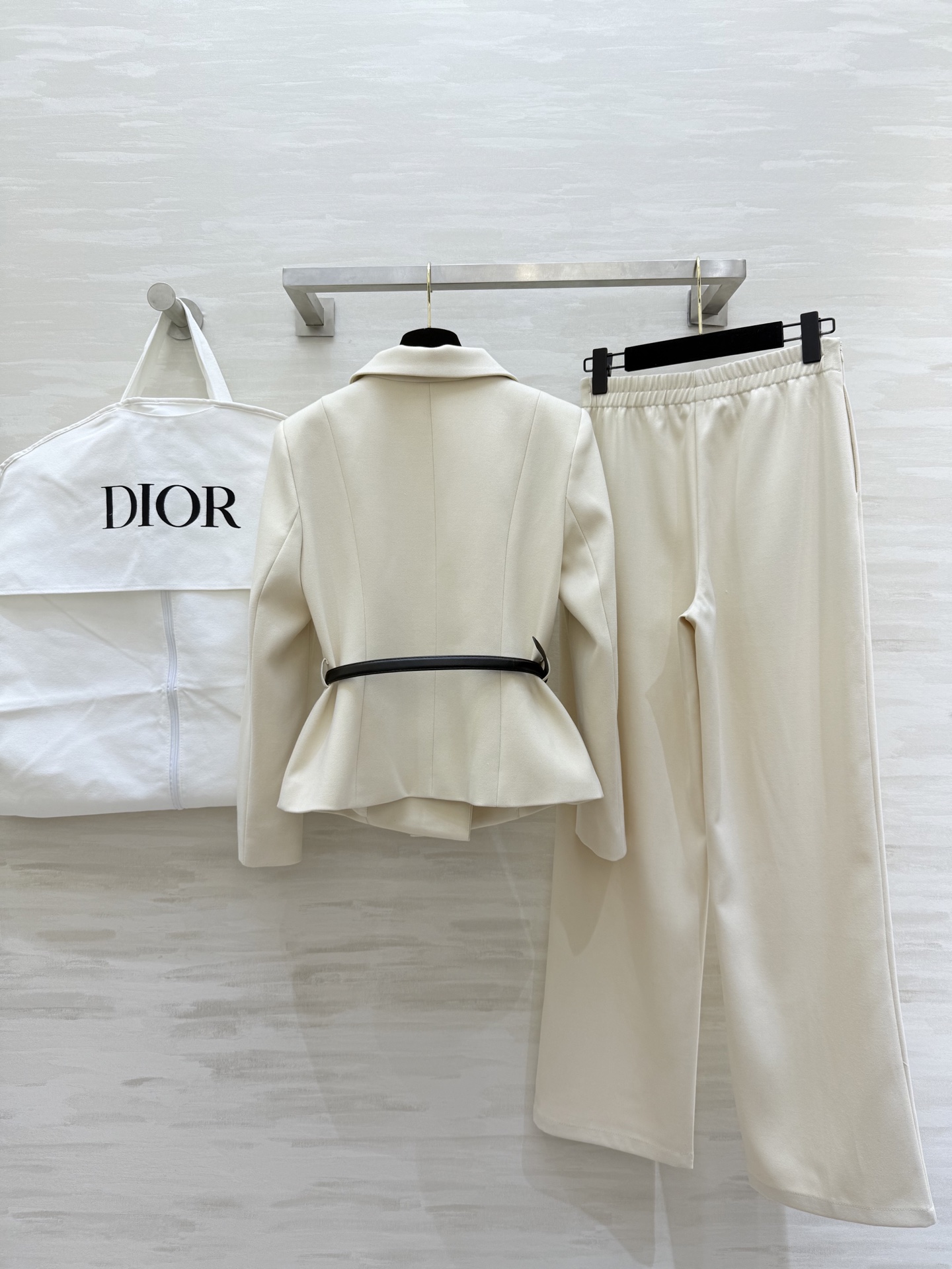 #DIO♡²⁶早春新款 套装 🉑️分开拿 高品质定制 现货首发size：S/M/L/XL（s码肩宽：37