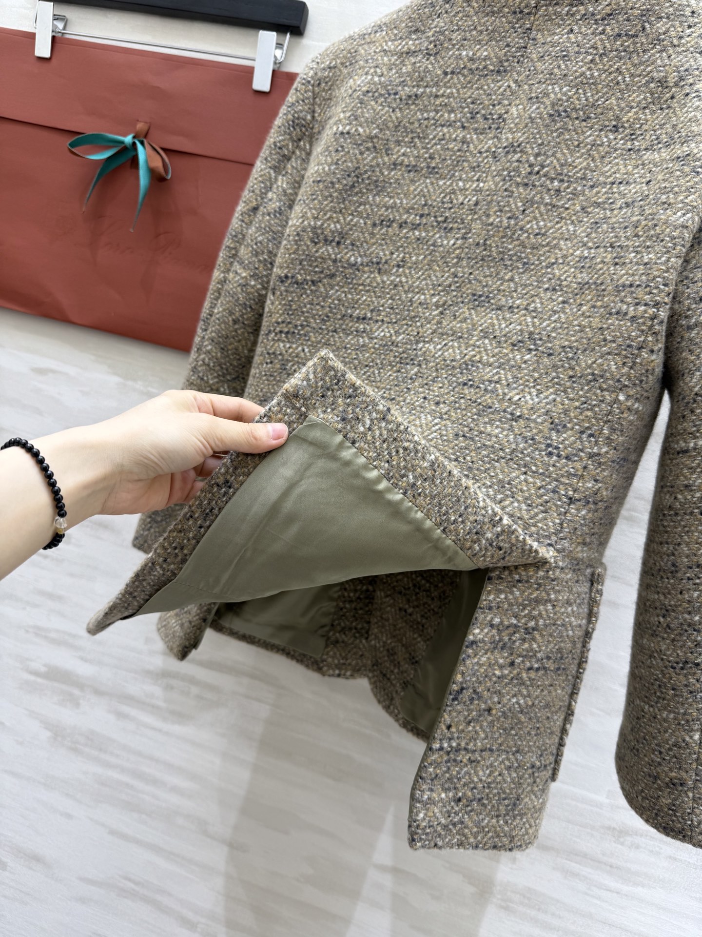 Loro Pian♡²⁶新款 羊驼毛西装外套 高品质定制 现货首发size：S/M/L（s码胸围：94，