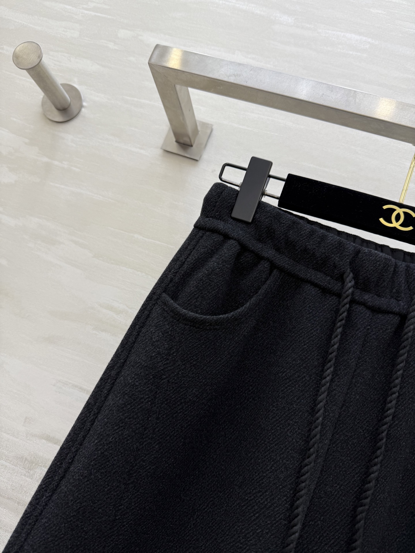 #Loew♡²⁶新款 羊毛直筒裤 无敌好裤型 高品质定制 现货首发size：26/27/28/29/30