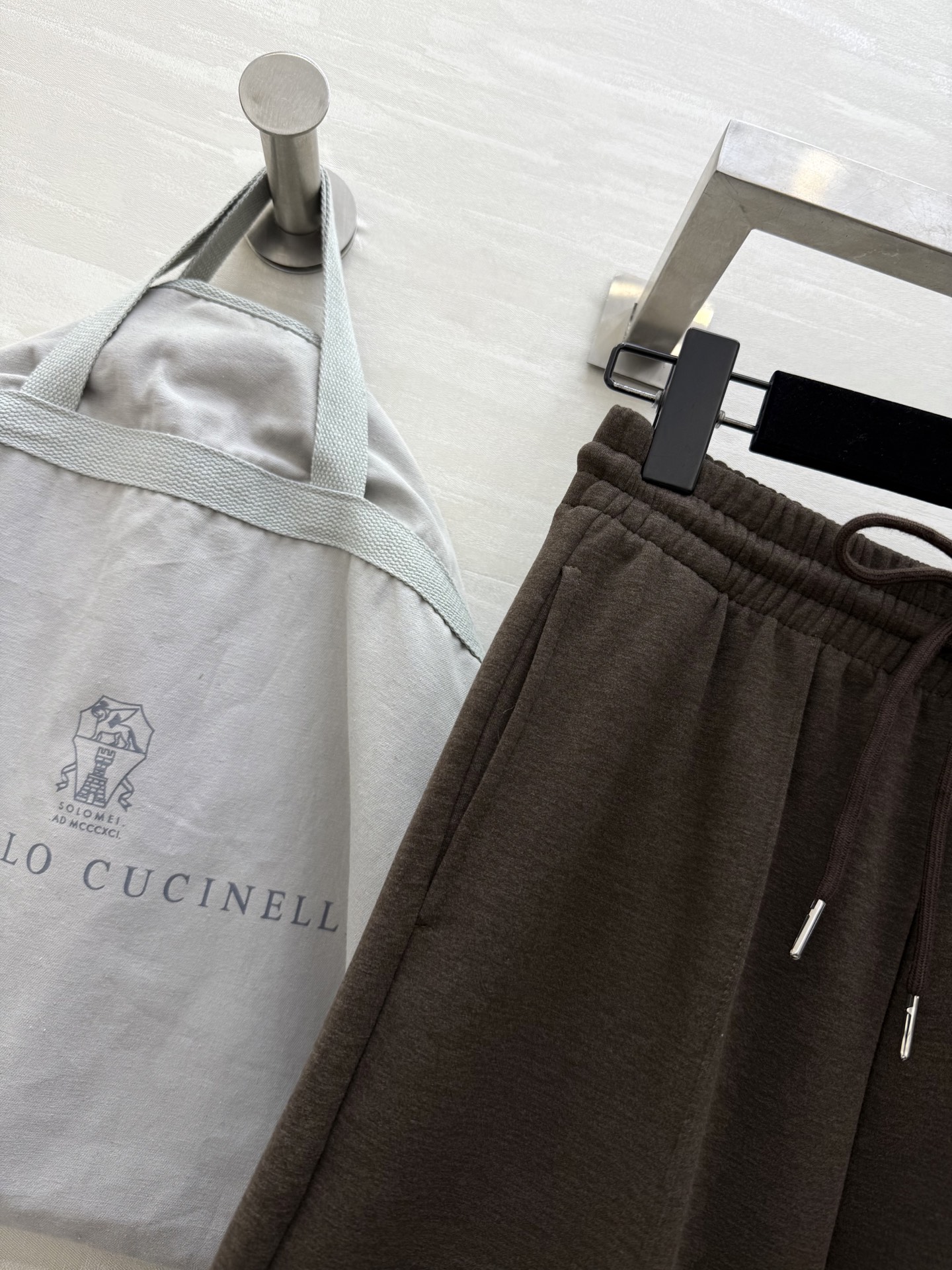 Brunello Cucinell♡拉链卫衣套装 简约宽松设计 棉质面料 柔软舒适 适合日常或休闲场合穿