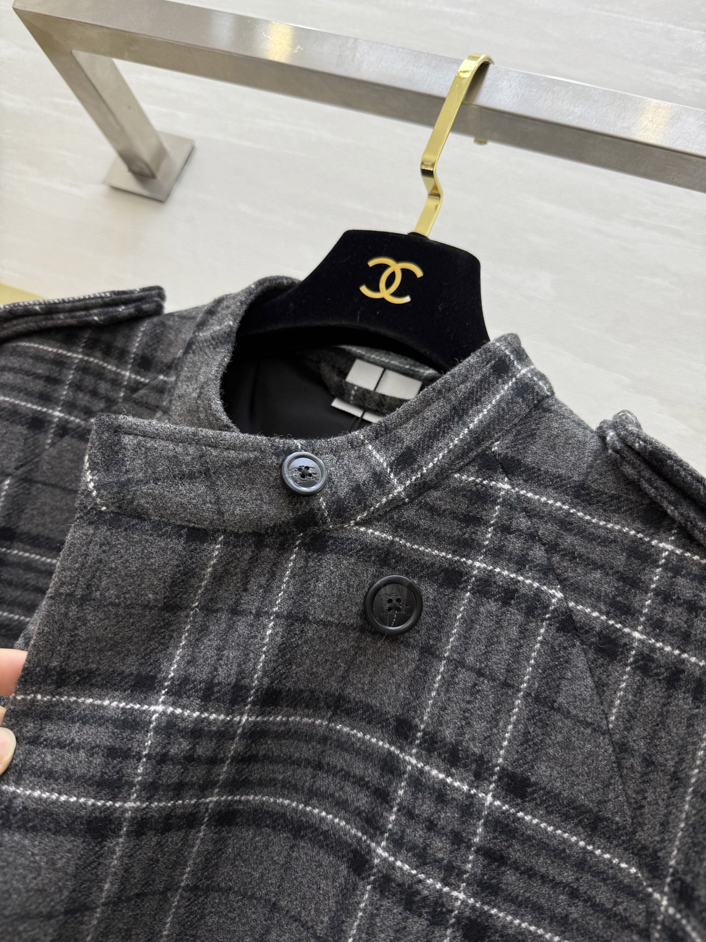 #Burberr♡²⁶早春新款 英伦风格纹斗篷式外套 高品质定制 现货首发size：S/M/L（s码胸围