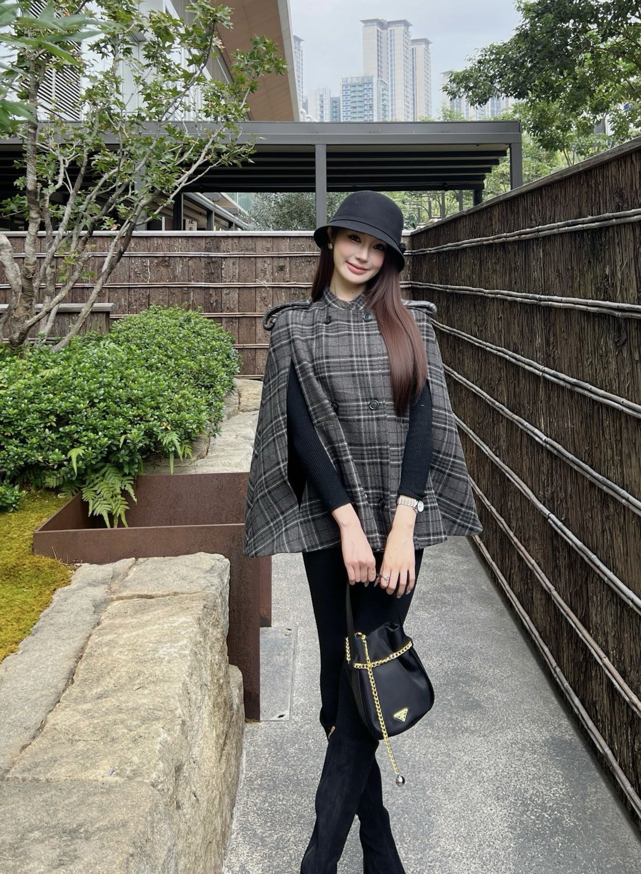 NO:684922,,,19860909,,,Women's clothing