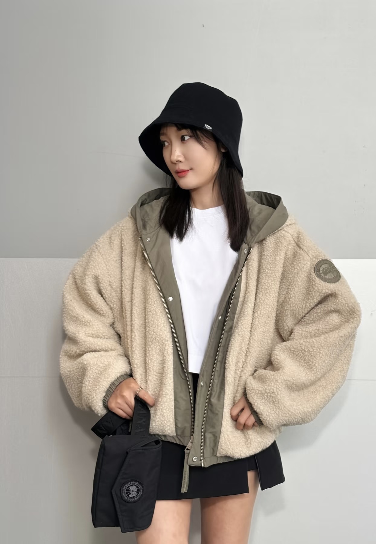 NO:684934,,,19860909,,,Women's clothing