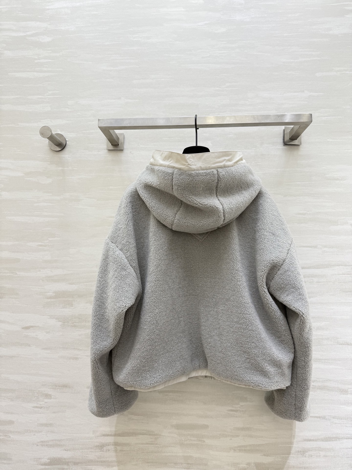 Canada Goose 女士新款 Alberni双面抓绒夹克✔️ 一面一风格，轻松反转不同场景✔️ 告